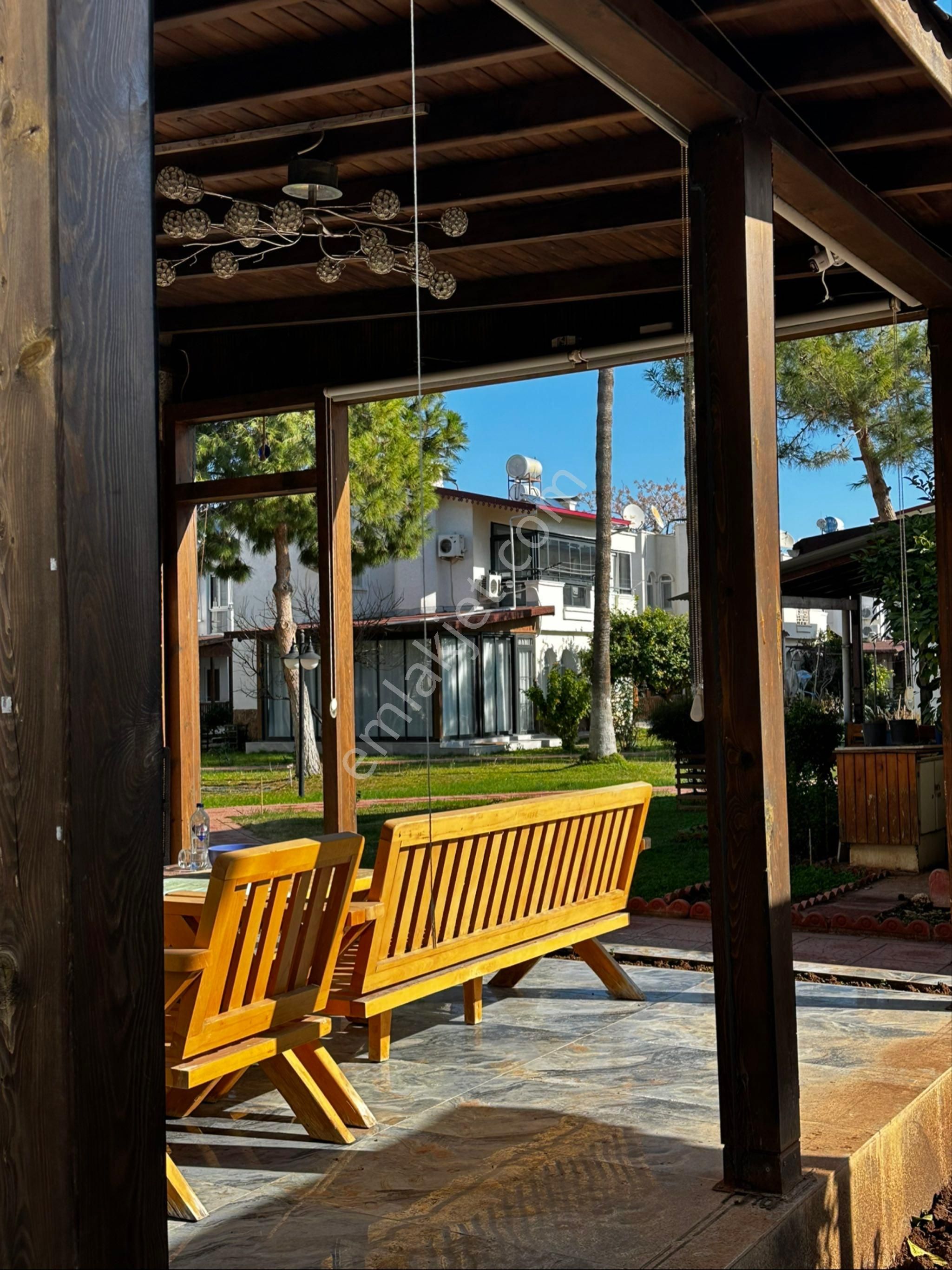 Sahibinden Çesmeli Denize Sifir Site Içi Bahçeli 2+1 Villa - Görsel 5