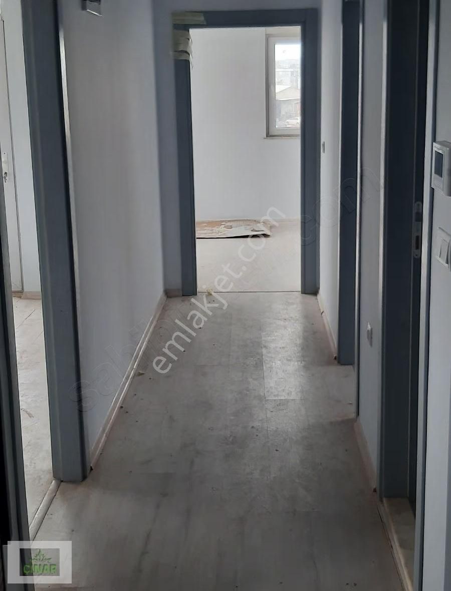 Kepez Varsak Şelale Mahallasin'de Satılık 2+1 Daire Çınar Emlak - Görsel 4