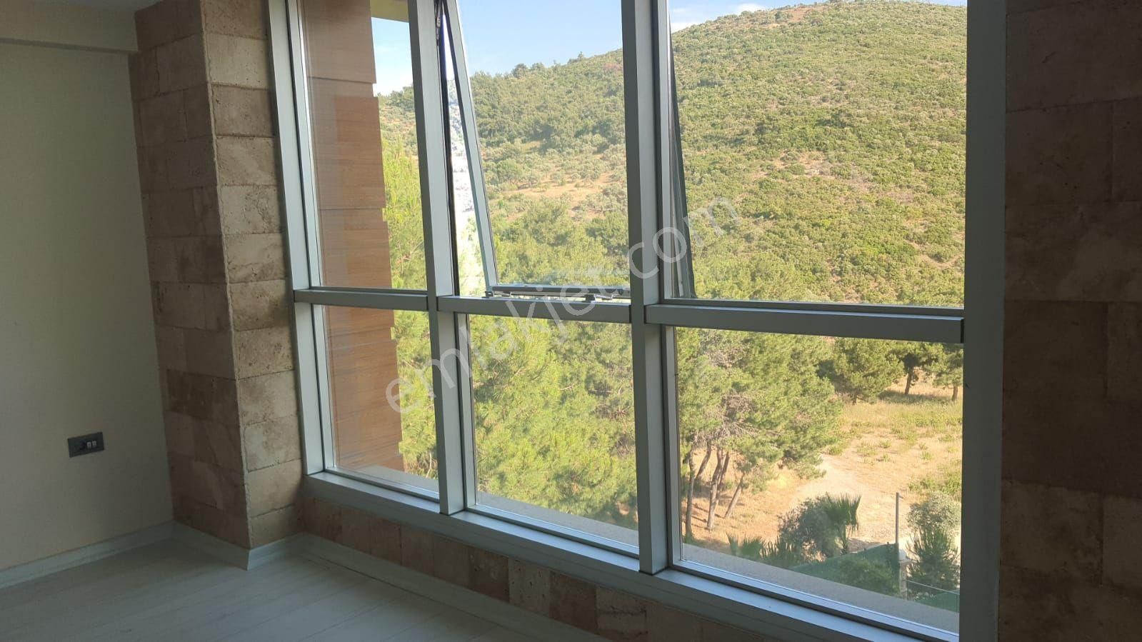 Kuşadası Ege Mahallesi Trend Royal 2 - Görsel 25