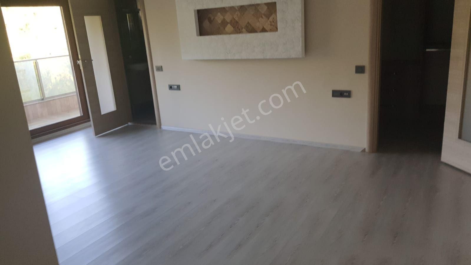 Kuşadası Ege Mahallesi Trend Royal 2 - Görsel 17