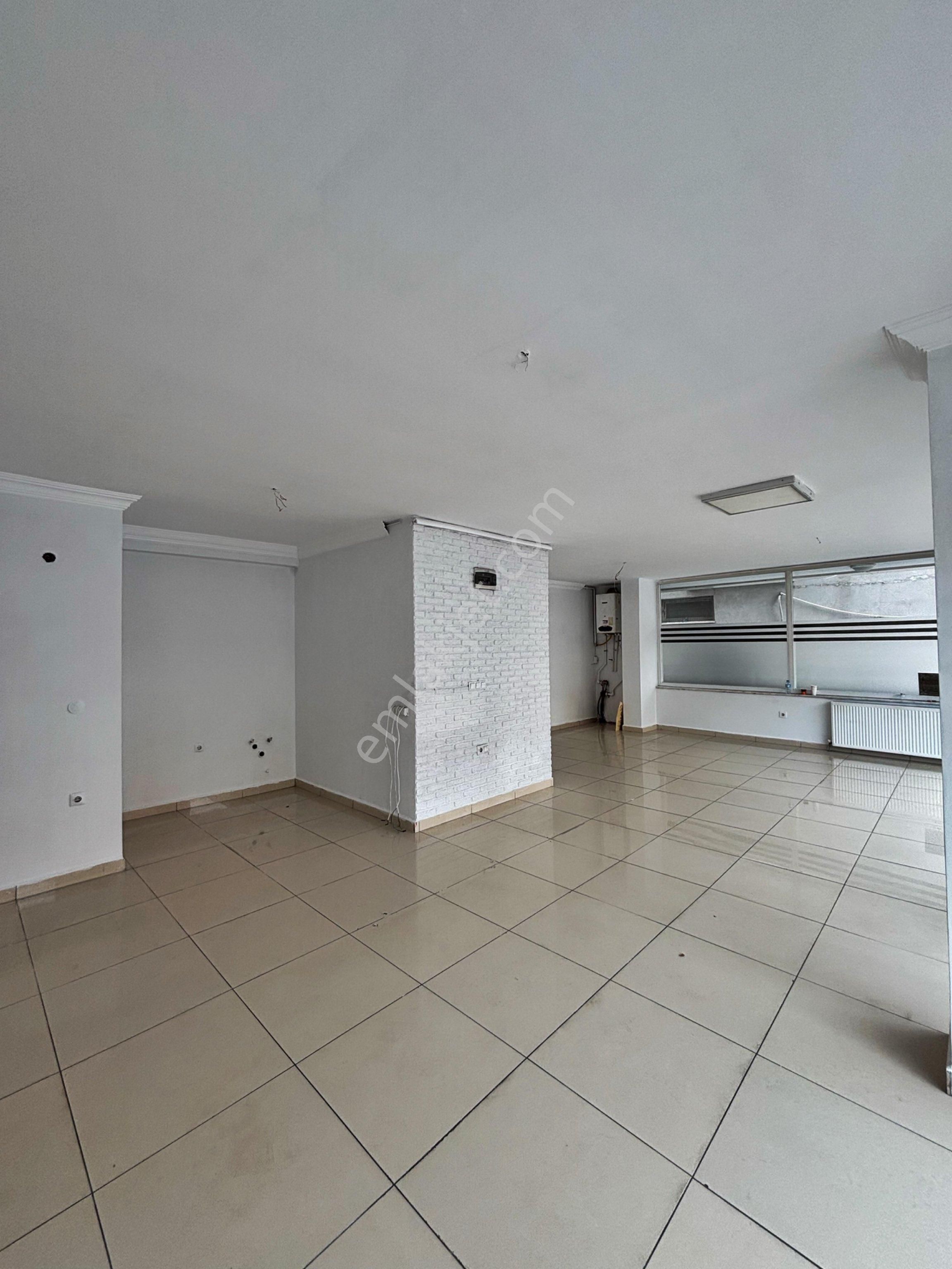 Kiralık Dükkan Cadde Üzeri - Görsel 6