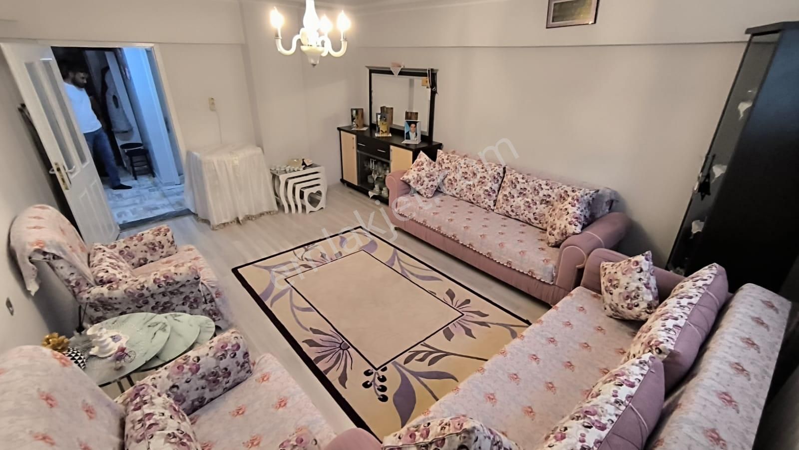 Yılmaz Gayrimenkulden Gımsa Karşısı Kacırılmayacak 3+1 Fırsat Dairesi - Görsel 3