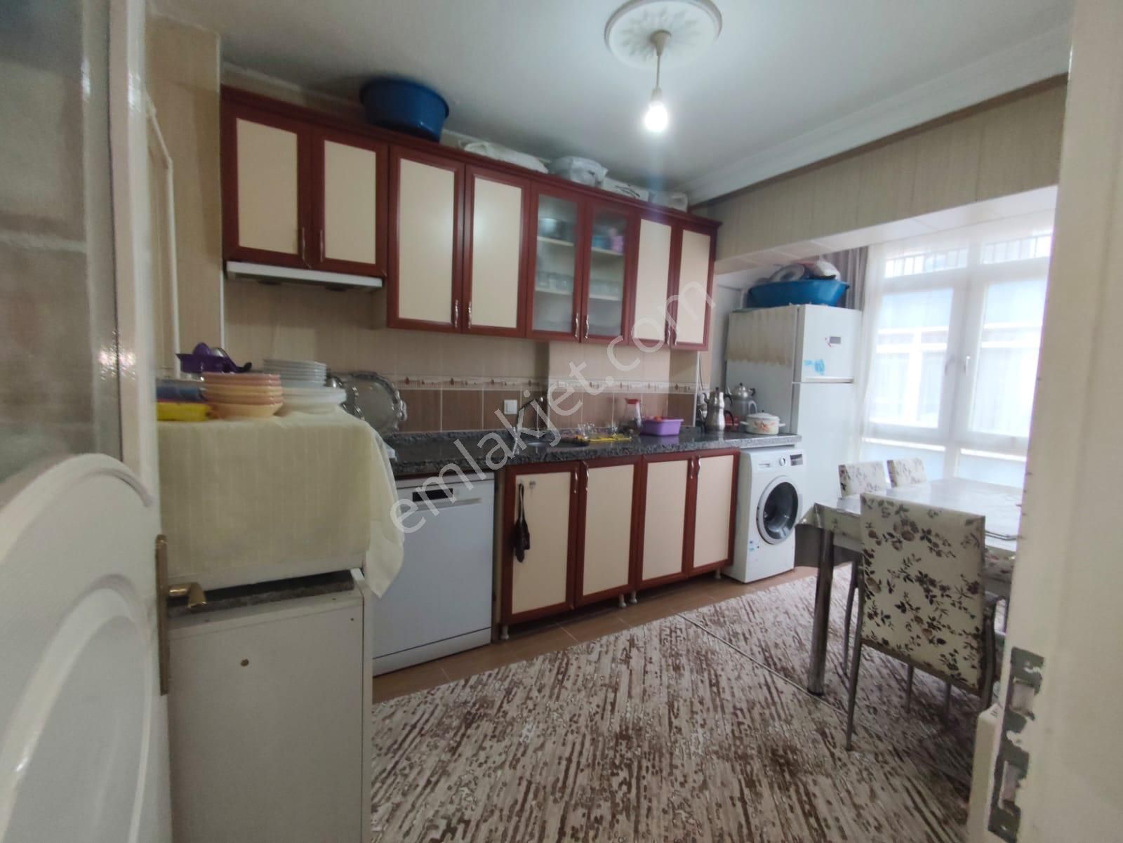 Yılmaz Gayrimenkulden Önü Acık Park Cephe Köşe Başı Kacırılmayacak 3+1 Fırsat Dairesi - Görsel 5