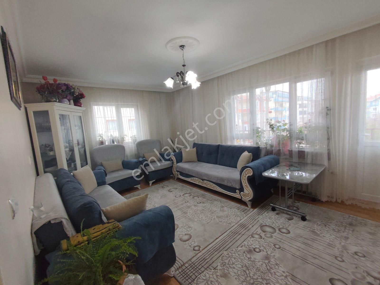 Yılmaz Gayrimenkulden Önü Acık Park Cephe Köşe Başı Kacırılmayacak 3+1 Fırsat Dairesi - Görsel 28