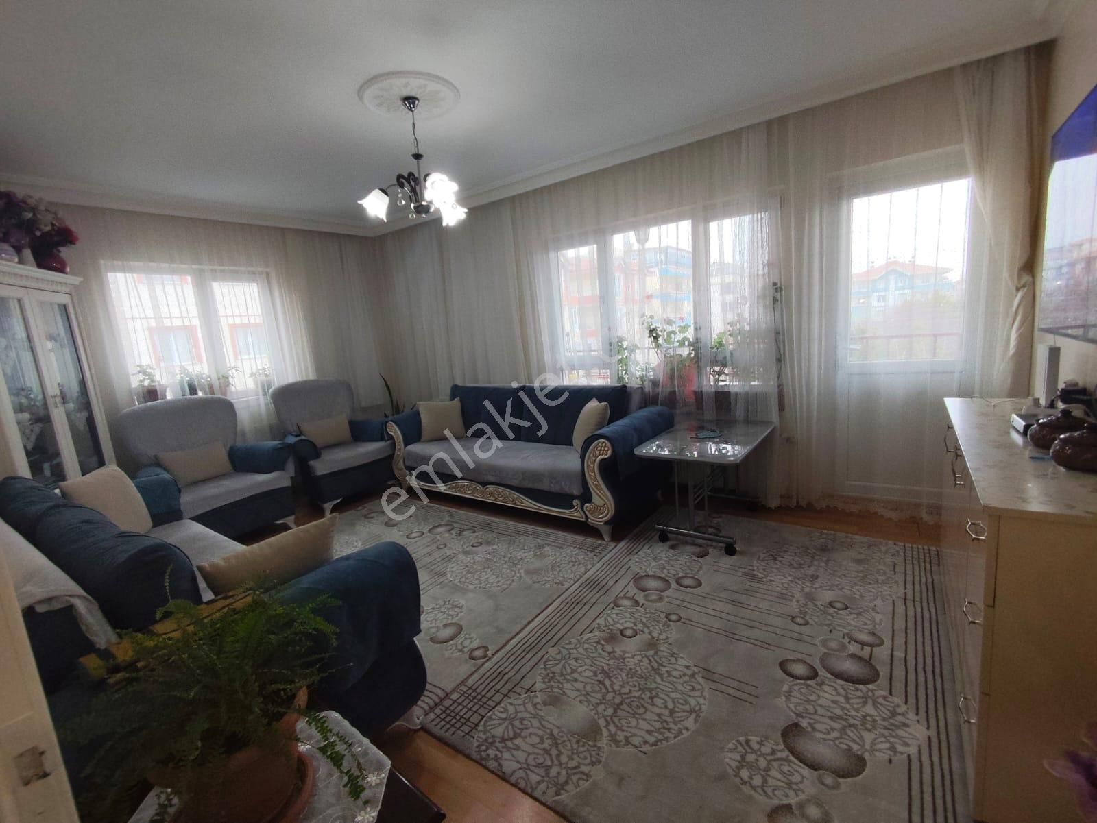 Yılmaz Gayrimenkulden Önü Acık Park Cephe Köşe Başı Kacırılmayacak 3+1 Fırsat Dairesi - Görsel 34