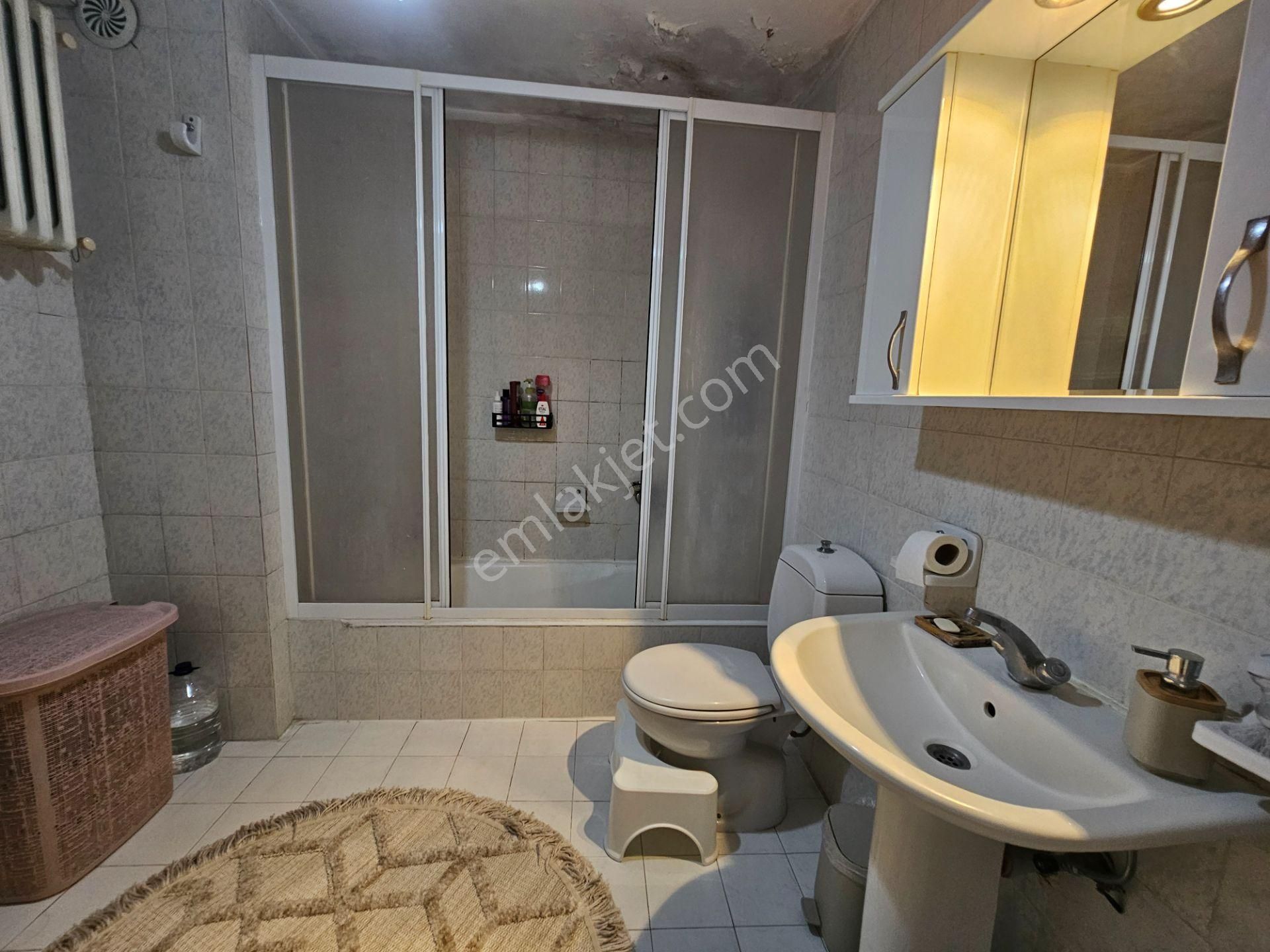 Bağdat Caddesi Yakını Yenimahalle Demetevlerde Köklü Sitede - Görsel 30