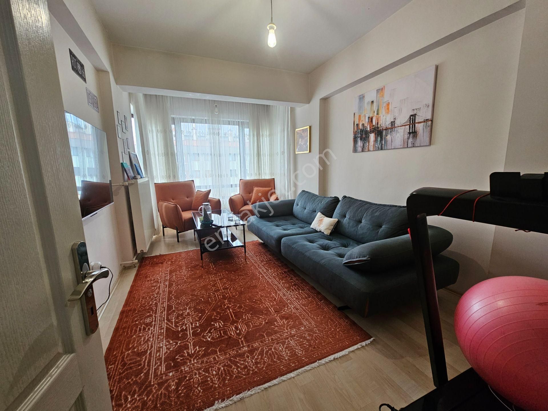 Bağdat Caddesi Yakını Yenimahalle Demetevlerde Köklü Sitede - Görsel 16