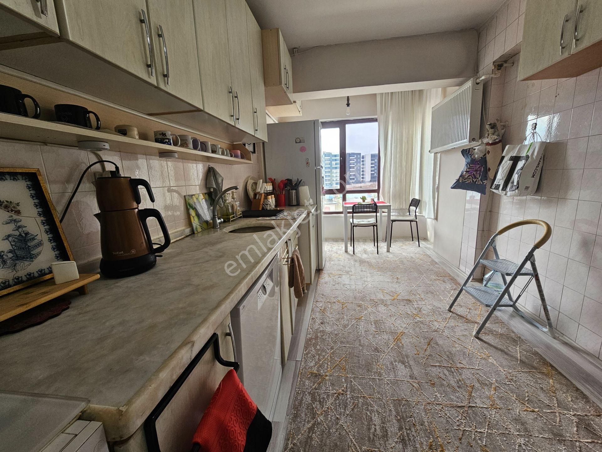 Bağdat Caddesi Yakını Yenimahalle Demetevlerde Köklü Sitede - Görsel 8