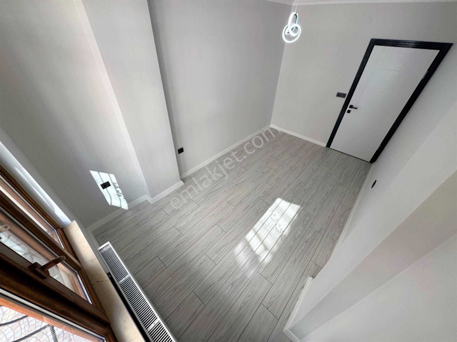 🟠🟠alfa'dan Akçay'da Satılık Geniş Ailelere Özel Ön Cephe Asansörlü Şık Tasarımlı 3+1 Ferah Daire - Görsel 5