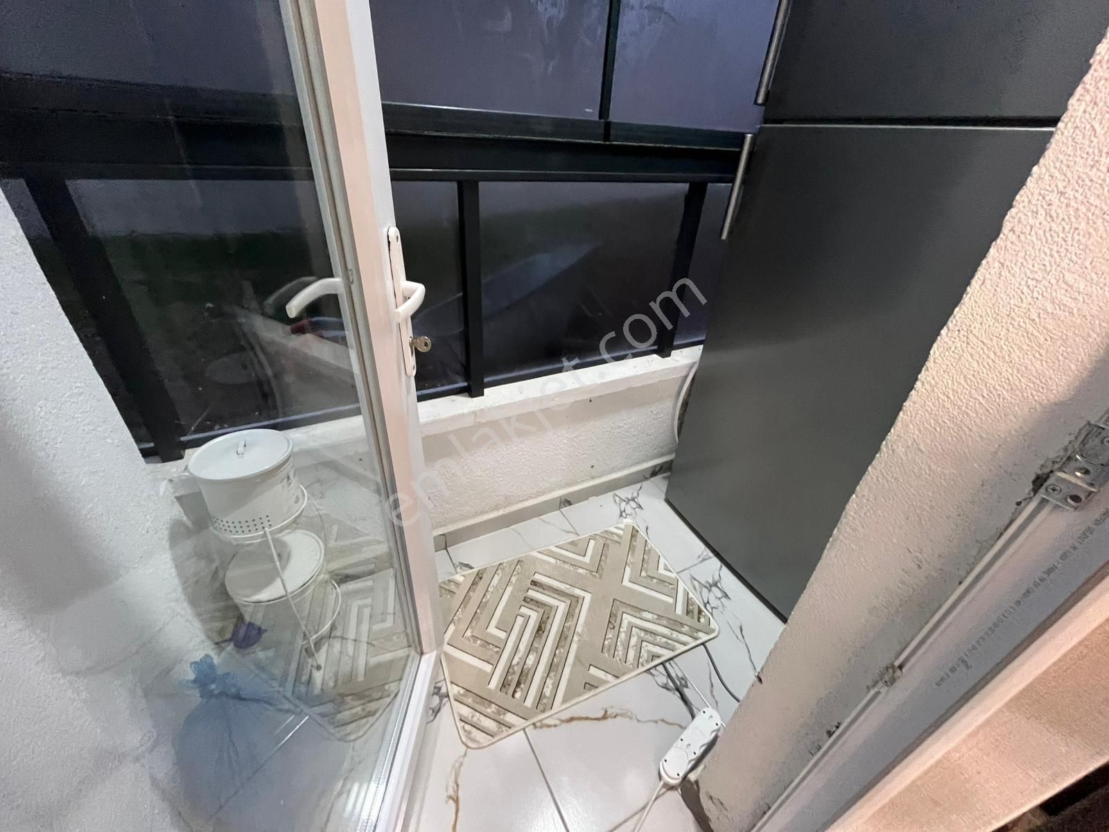 Ataparkta Merkezi Konumda Çift Balkonlu Sıfır Bina - Görsel 32