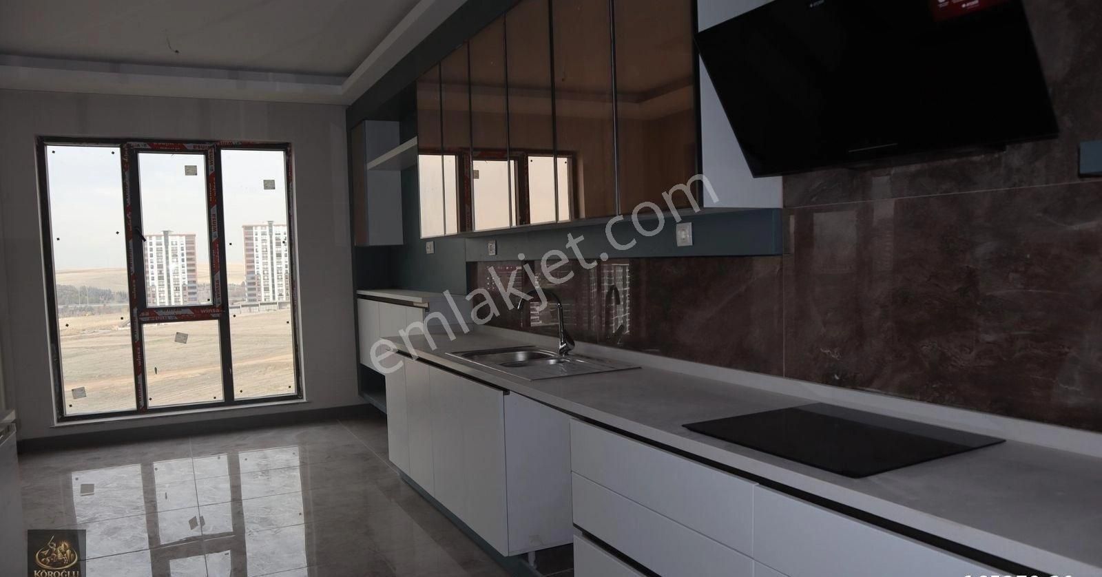 Susuz Mahallesi Ritsa Konutları Satılık 4+1 Daire - Görsel 12