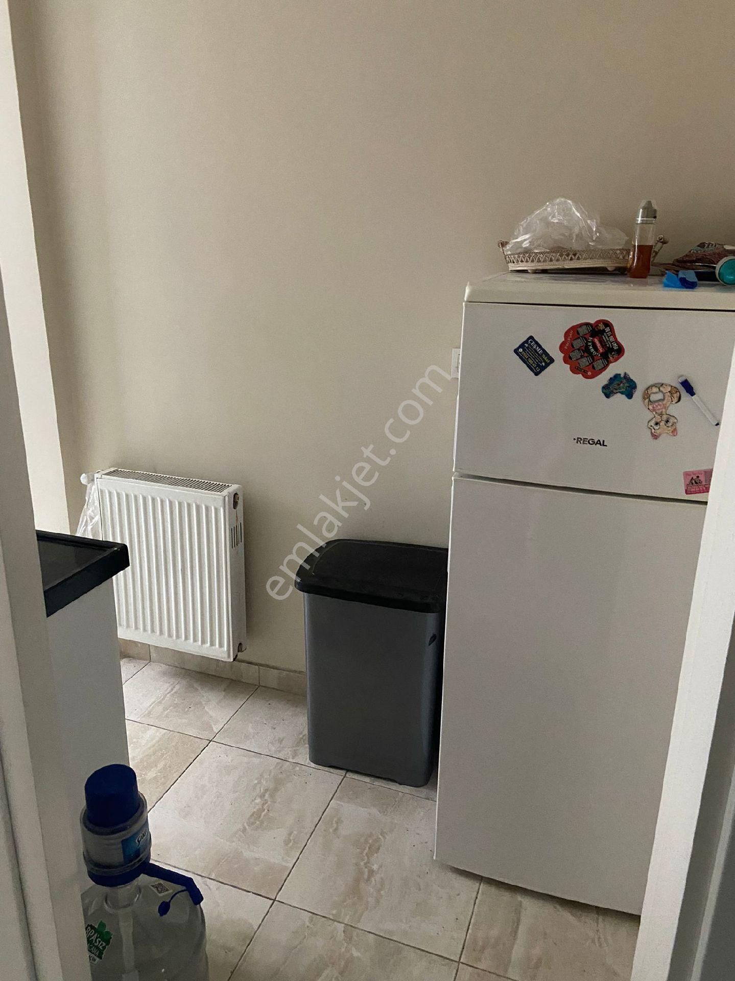 Güneyden Metroya 15 Dakika Yürüme 2+1.85 M2 Ayrı Mutfaklı Daire - Görsel 6