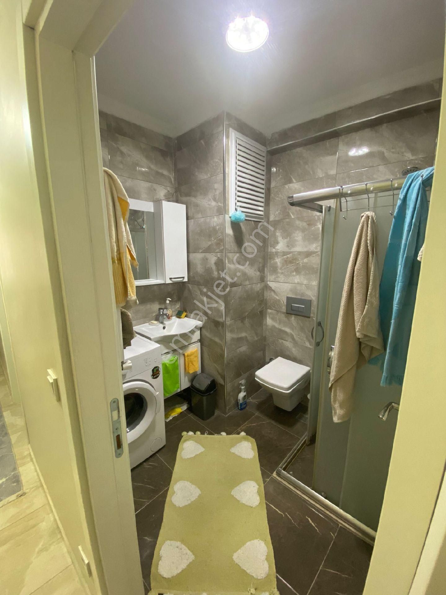 Güneyden Metroya 15 Dakika Yürüme 2+1.85 M2 Ayrı Mutfaklı Daire - Görsel 3