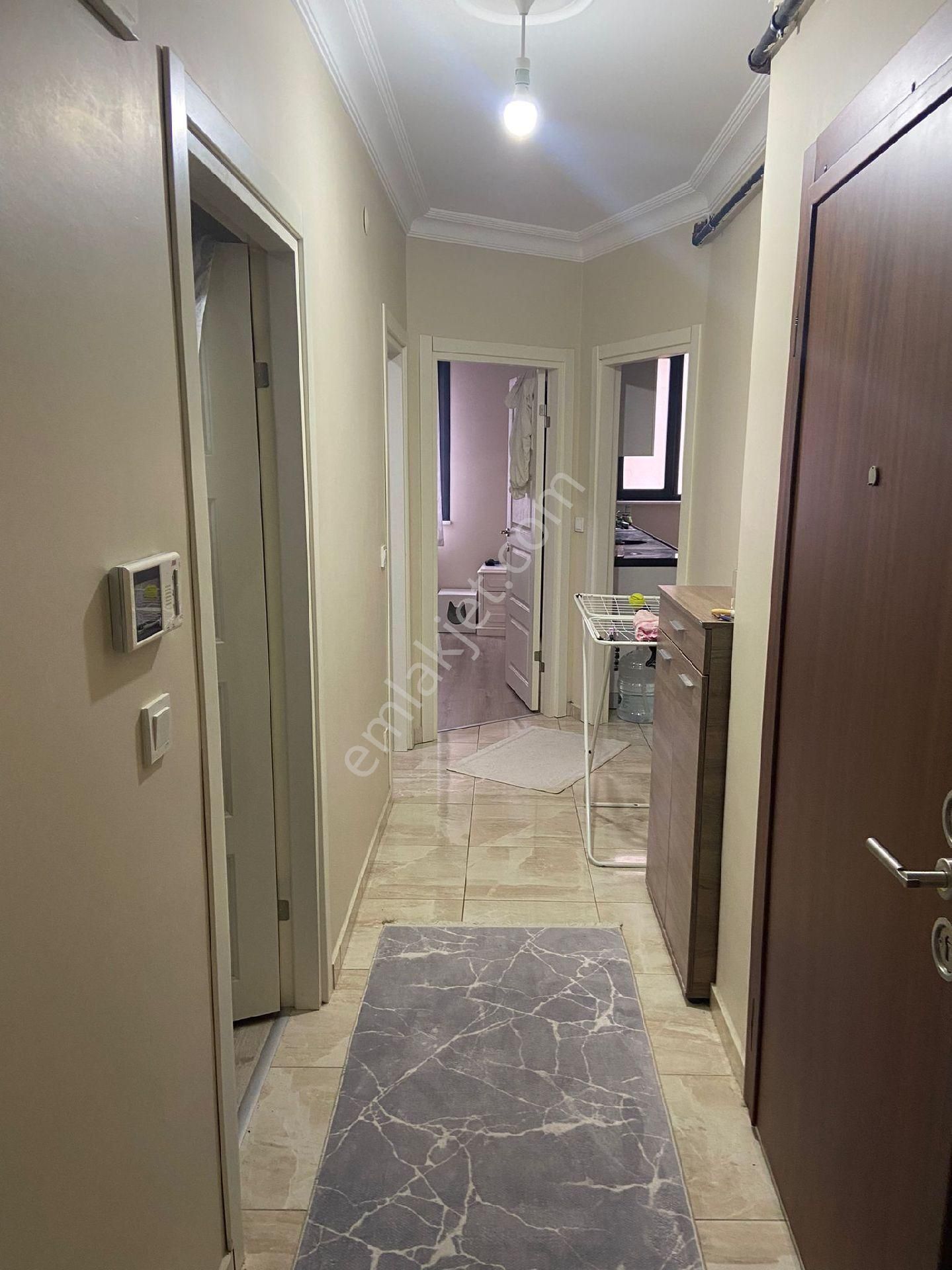 Güneyden Metroya 15 Dakika Yürüme 2+1.85 M2 Ayrı Mutfaklı Daire - Görsel 11