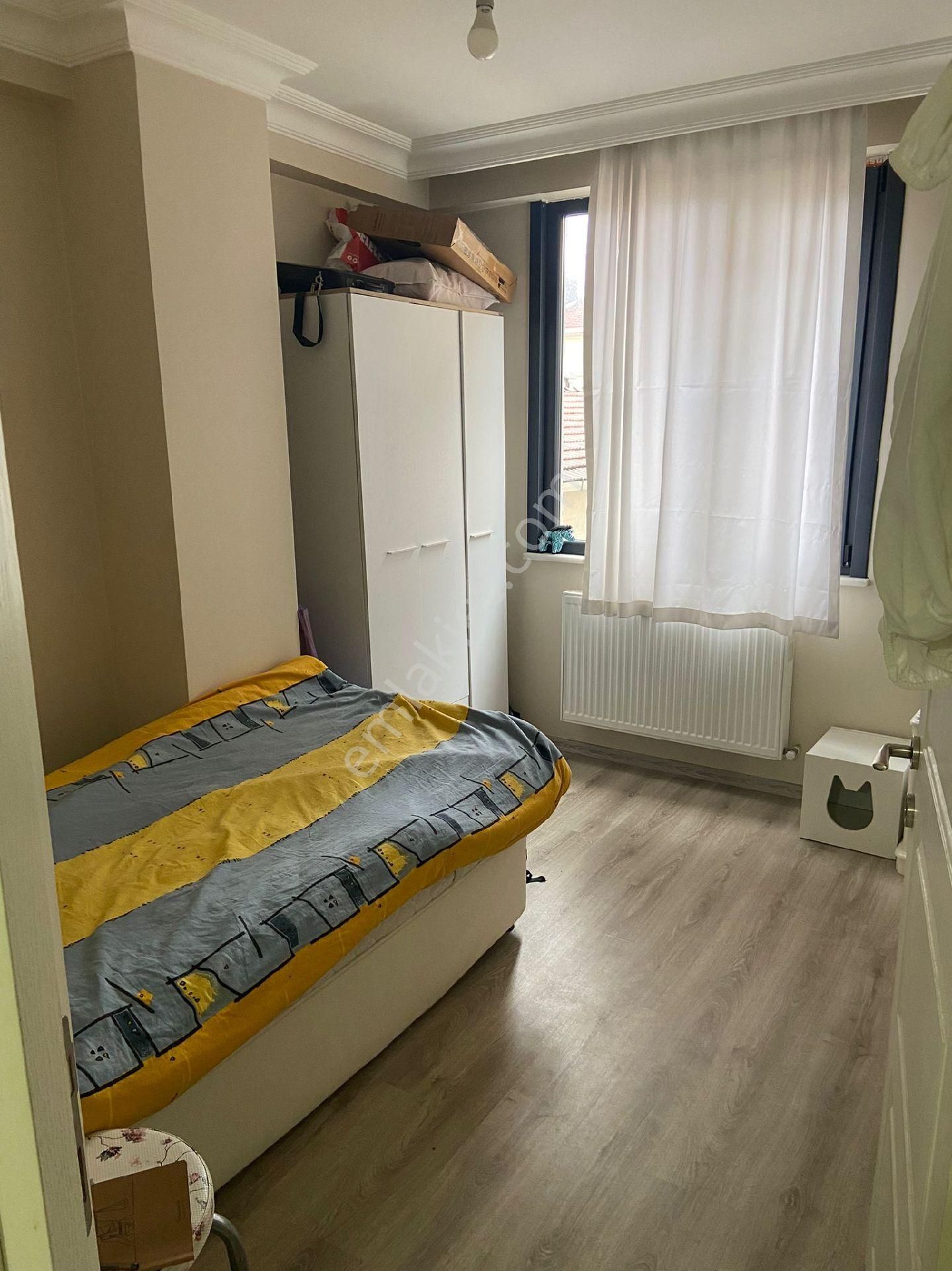 Güneyden Metroya 15 Dakika Yürüme 2+1.85 M2 Ayrı Mutfaklı Daire - Görsel 9