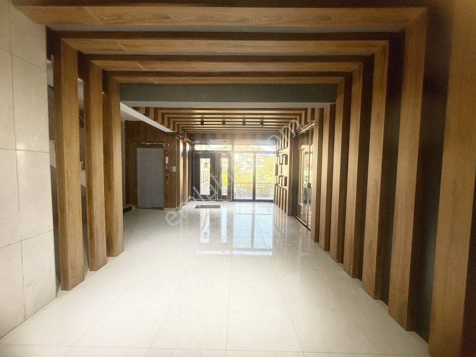 Ankara Keciören Karakaya Mahallesinde Yapılı Masrafsız E Banyolu Lukss - Görsel 11