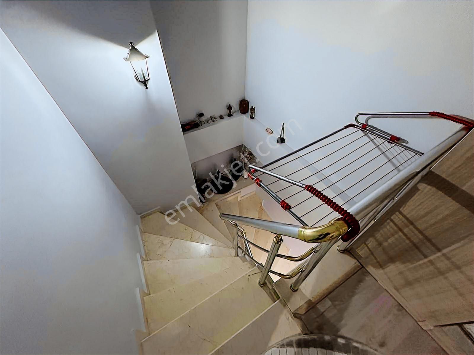 Ergüven İnsaat & Gayrimenkul Den 2+2 Dubleks Geniş Teraslı - Görsel 6