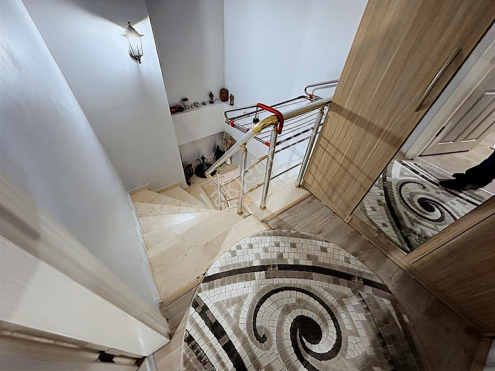 Ergüven İnsaat & Gayrimenkul Den 2+2 Dubleks Geniş Teraslı - Görsel 5