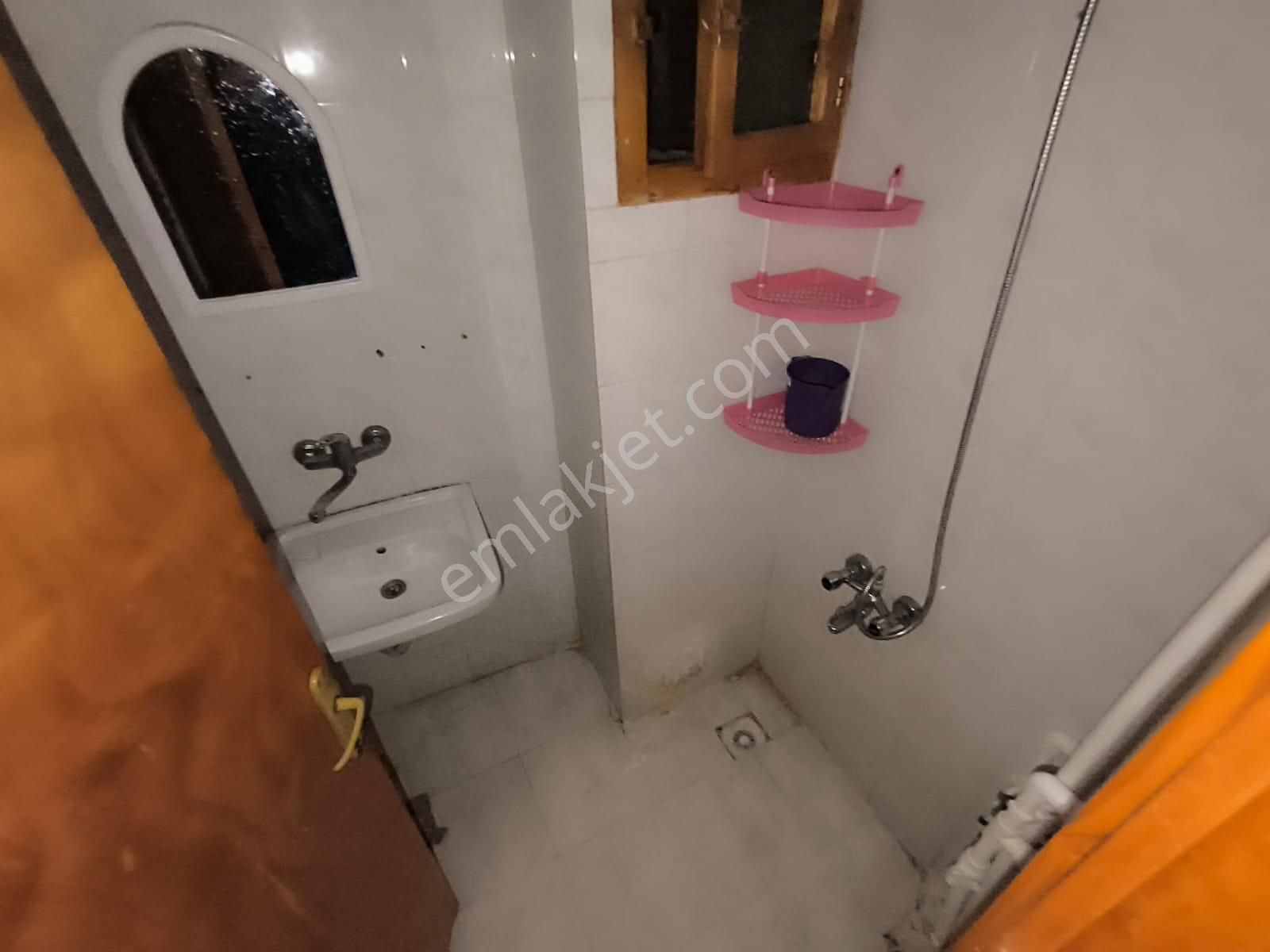 Yılmaz Gayrimenkulden Eşyalı Kiralık 3+1 Ön Cephe Masrafsız Hazır Kurulu Düzen - Görsel 15