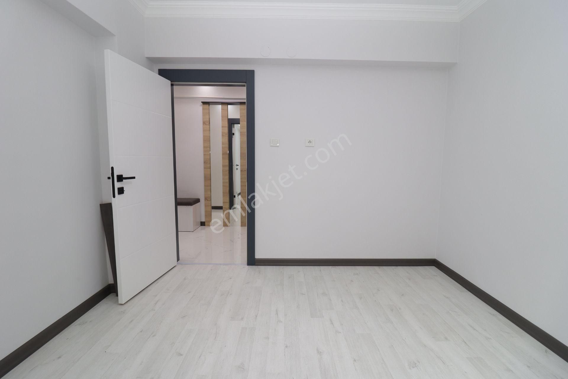 Akif'ten Piyade'de 3+1 Ön Cephe Full Yapılı Satılık Daire - Görsel 12