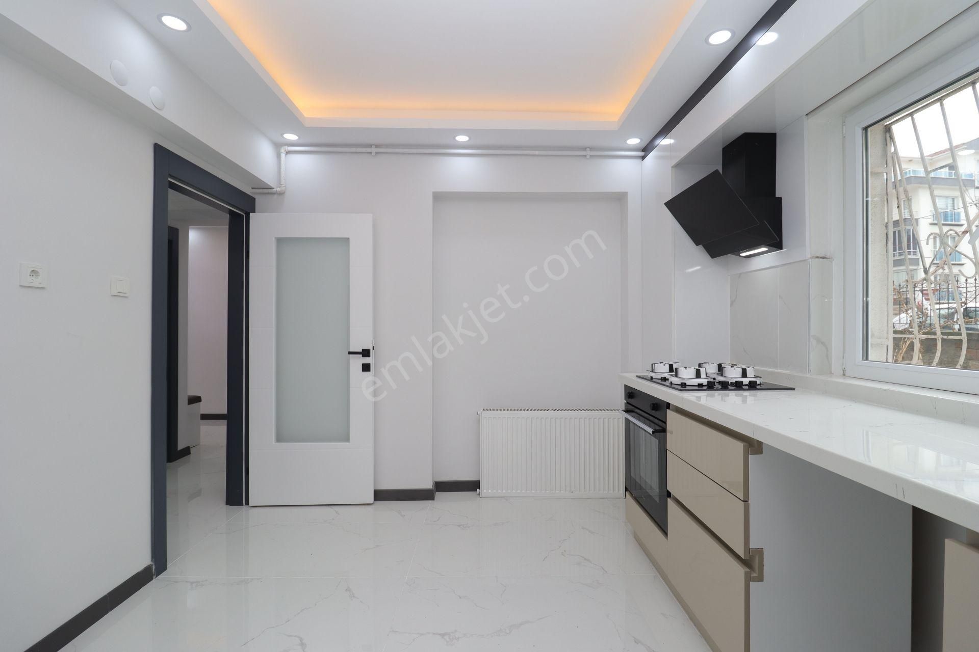 Akif'ten Piyade'de 3+1 Ön Cephe Full Yapılı Satılık Daire - Görsel 4