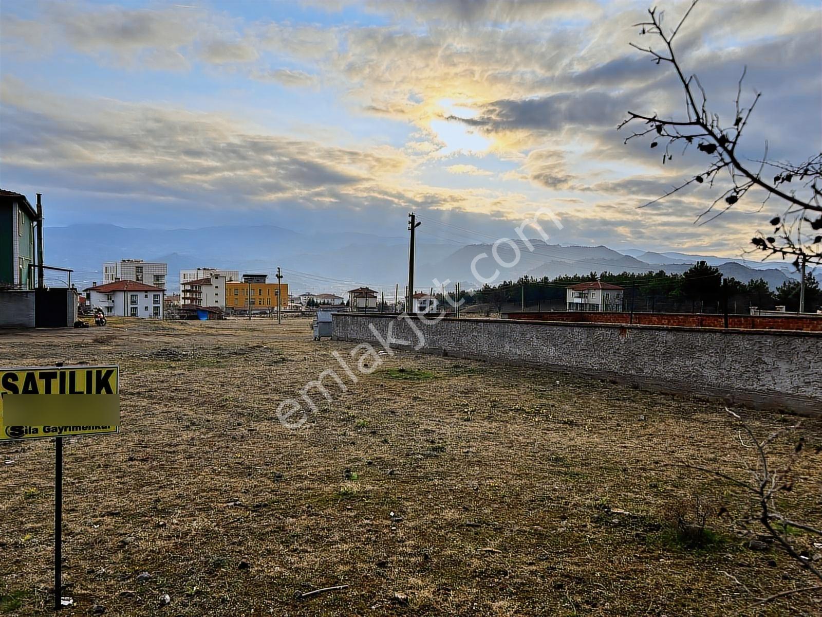 Sıla Gayrimenkulden 3 Kat İmarlı Villa Arsası Çamlık & Orman İçi - Görsel 17