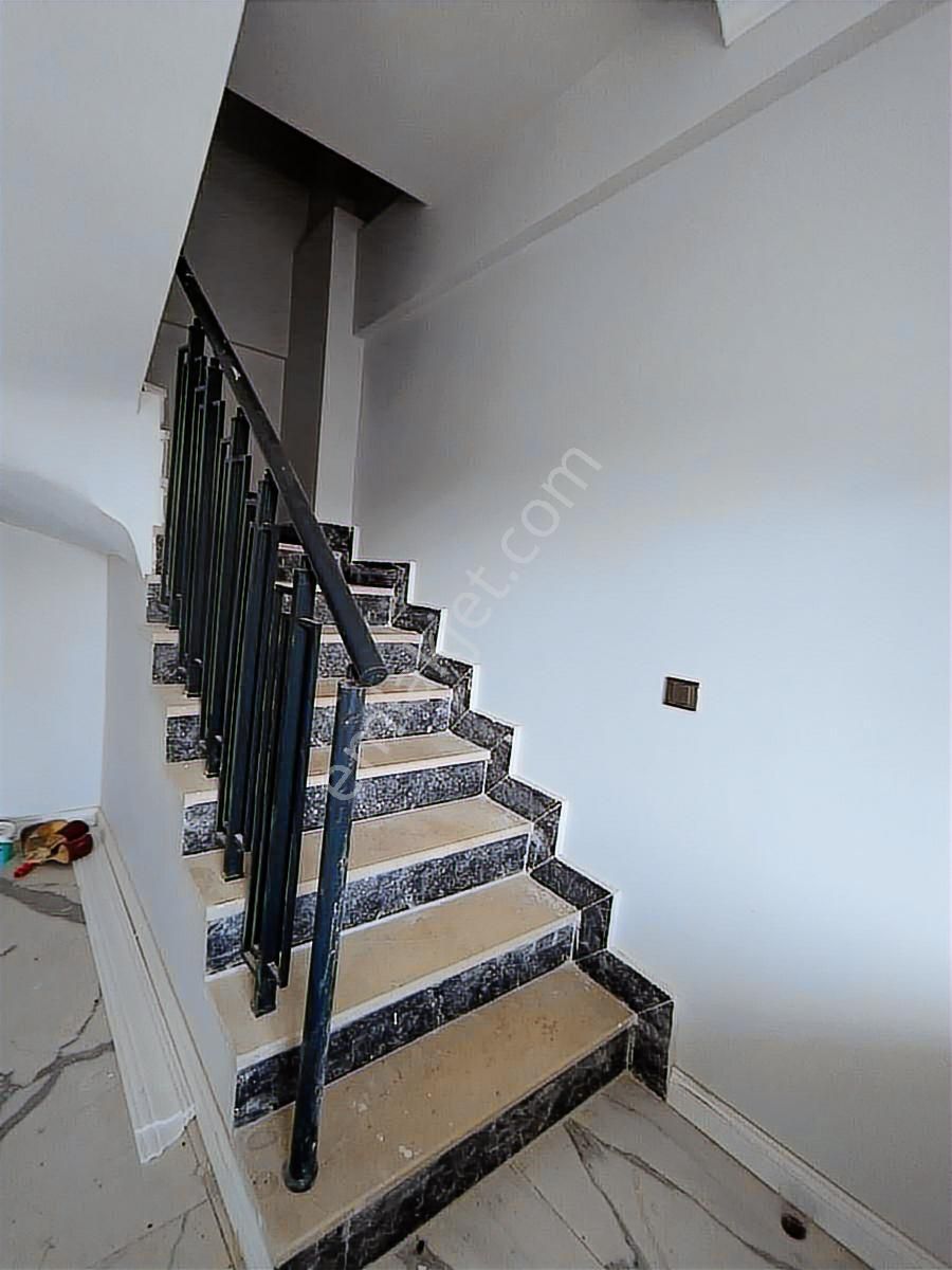 Side Mahallesinde Denize Yürüme Mesafesinde Satılık Dublex Daire - Görsel 11