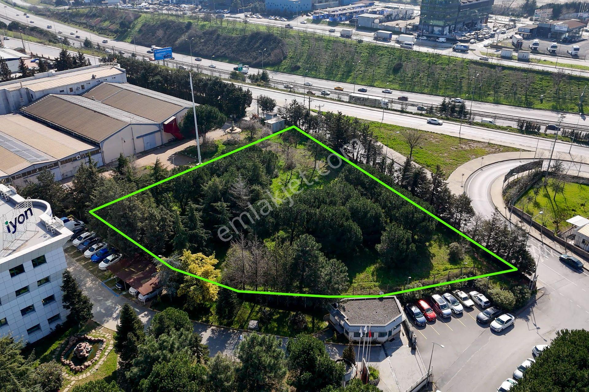 Samadıra’da Merkezi Konumda 2.948 M2 Kiralık Arsa