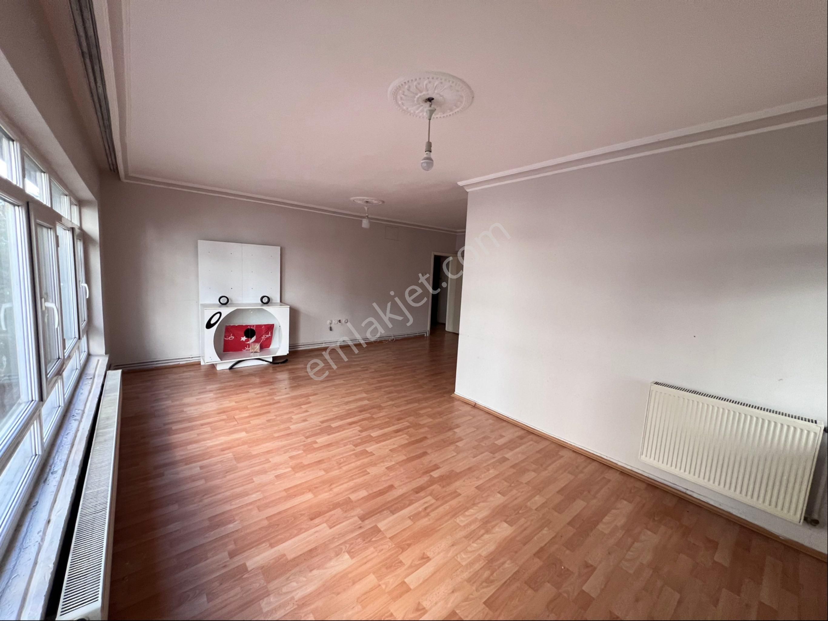 Plevne Mah.1.arakat 3+1 Salon Bağımsız Kiralık Daire - Görsel 15