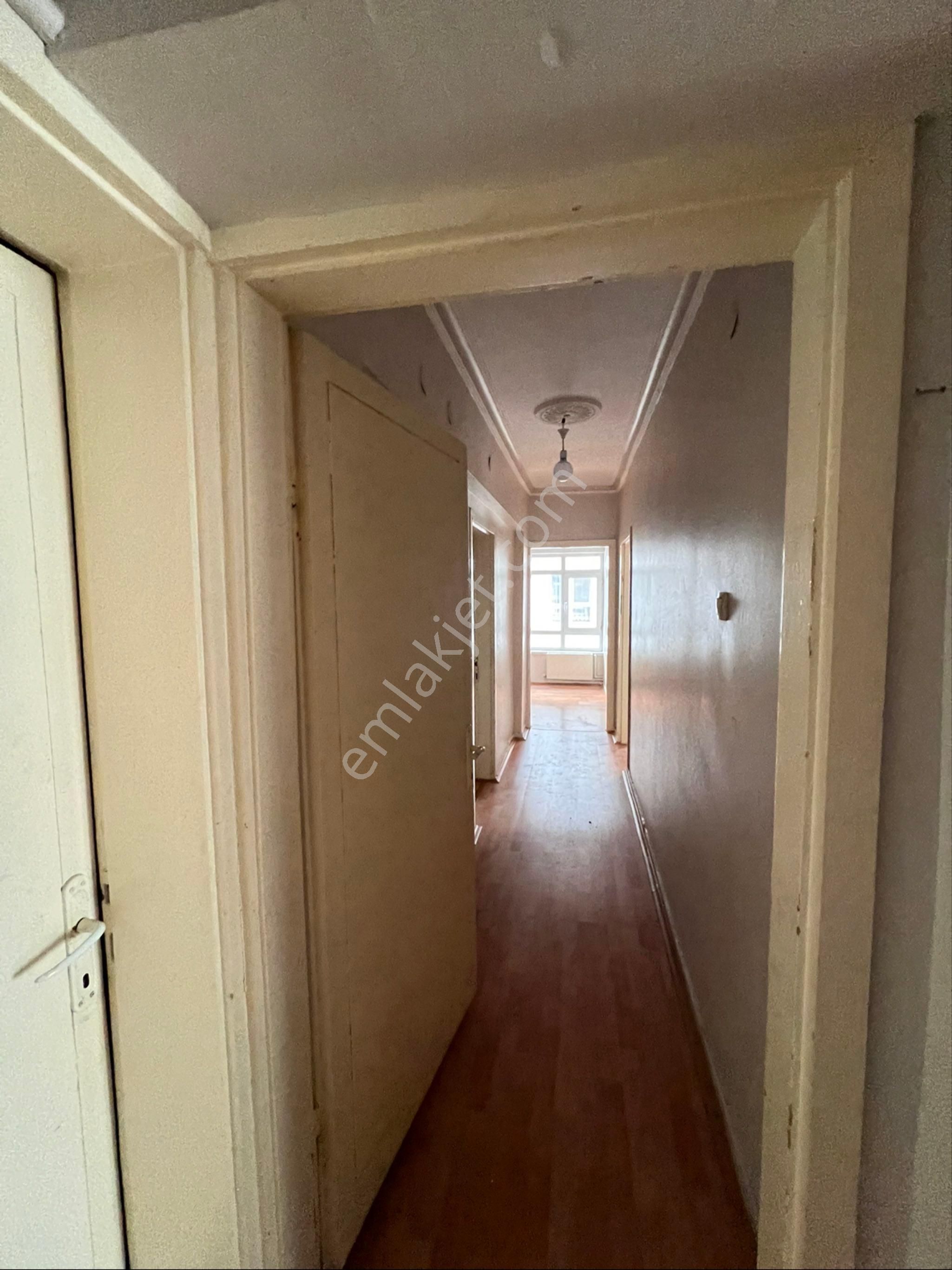 Plevne Mah.1.arakat 3+1 Salon Bağımsız Kiralık Daire - Görsel 21
