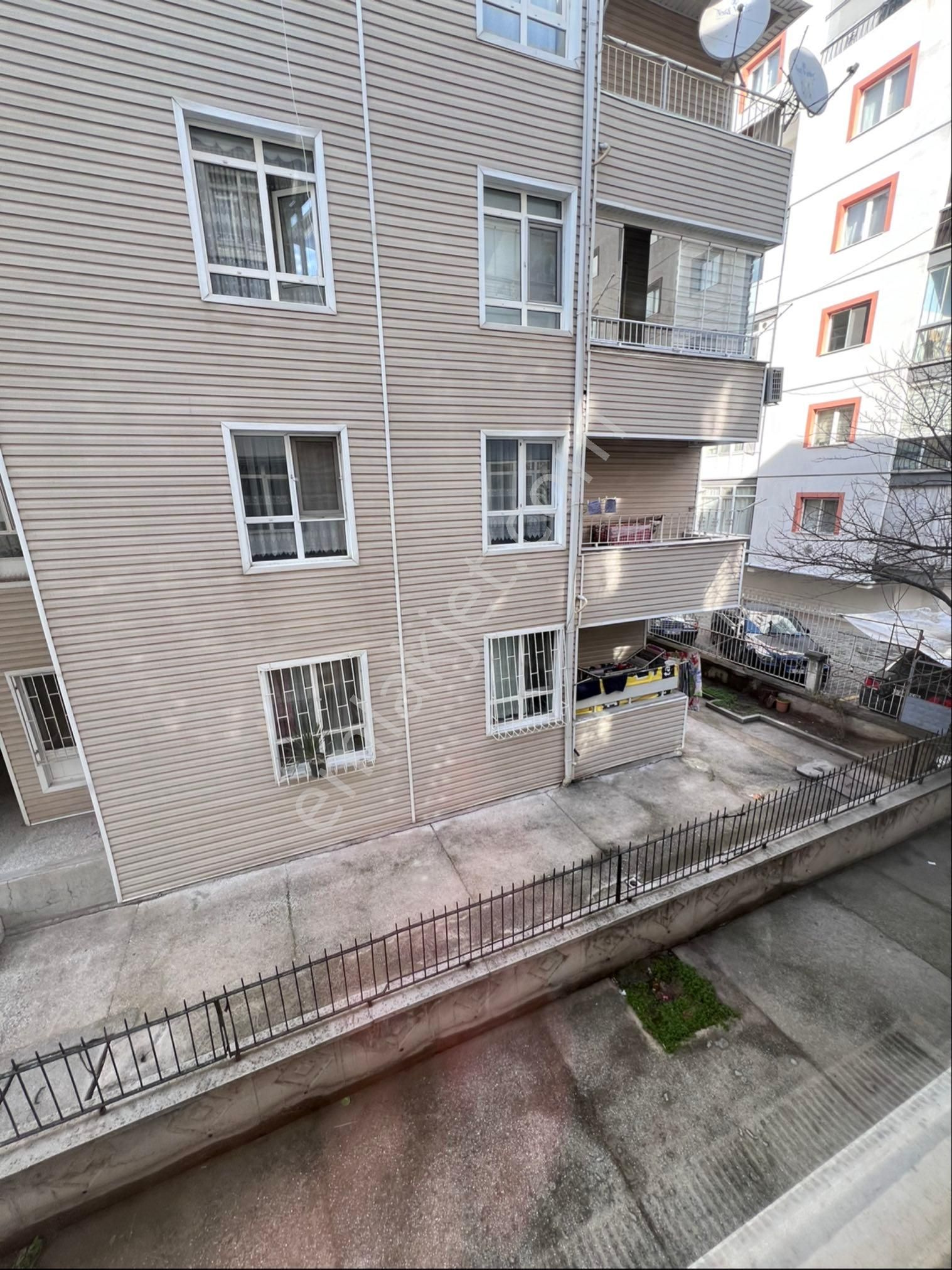 Plevne Mah.1.arakat 3+1 Salon Bağımsız Kiralık Daire - Görsel 12