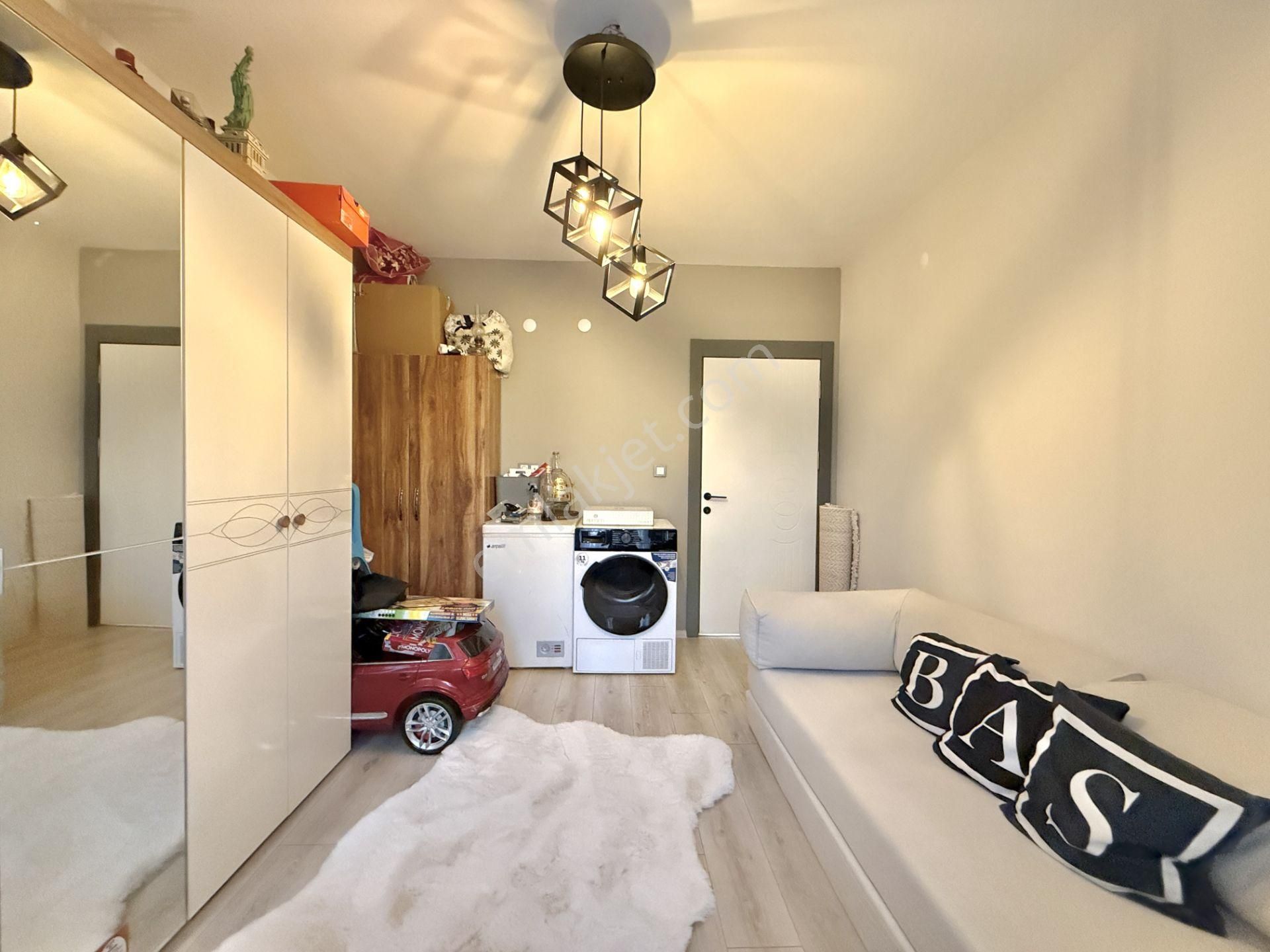 Kalecik Emlak'tan Asansörlü Yeni Binada, 3.kat Güney K.garajlı 130m² 3+1 - Görsel 13