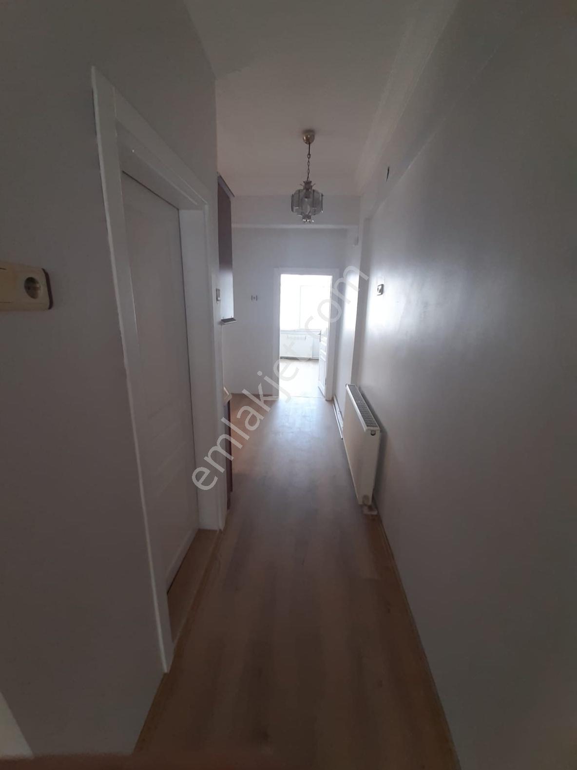 Çiftlik Mahallesinde Lise Caddesine Çok Yakın Satılık 2+1 Daire - Görsel 17