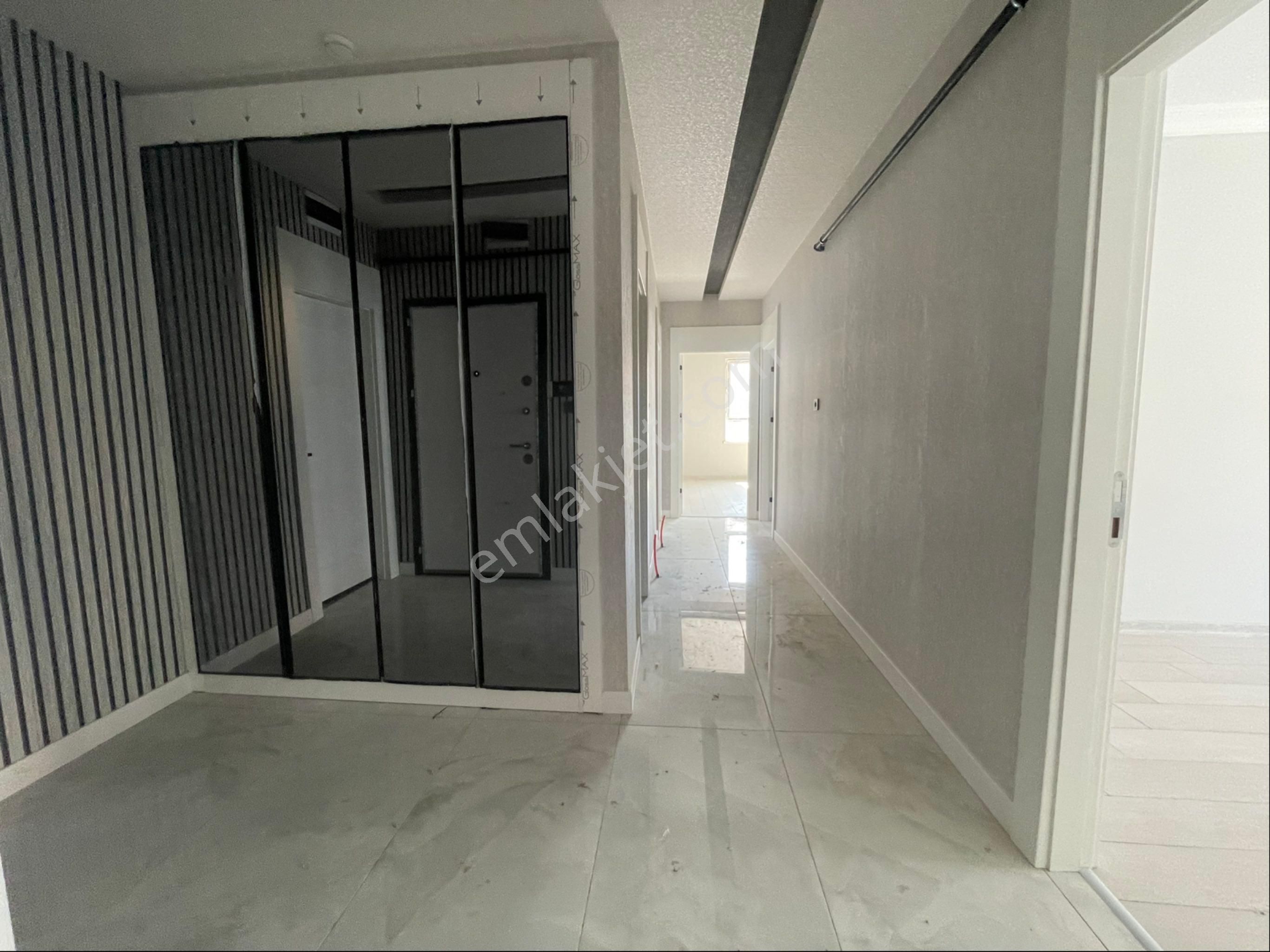 Öz Eda Emlak Tan Satılık 3+1 Daire Bağlum Merkez De - Görsel 6