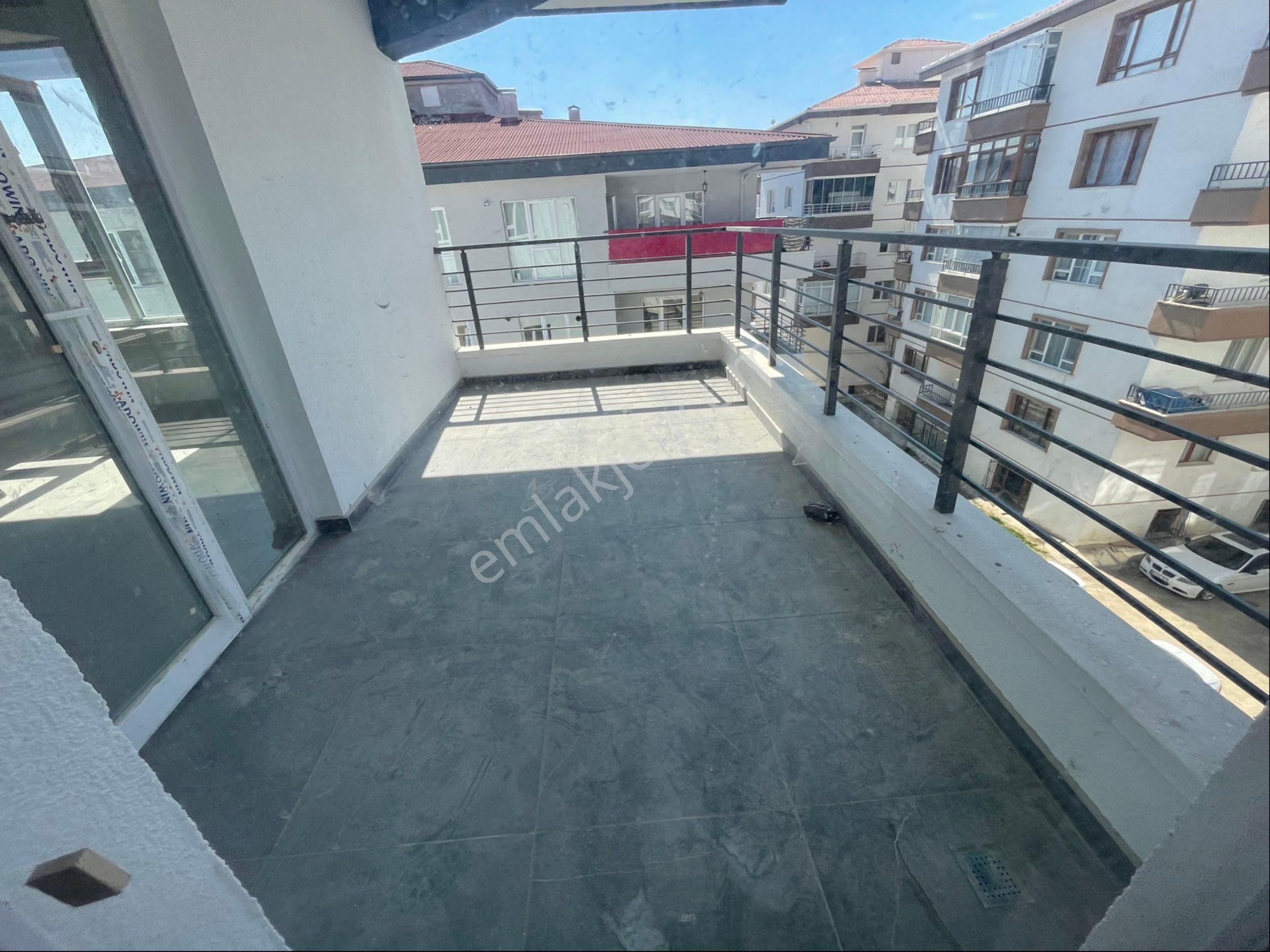 Öz Eda Emlak Tan Satılık 3+1 Daire Bağlum Merkez De - Görsel 28