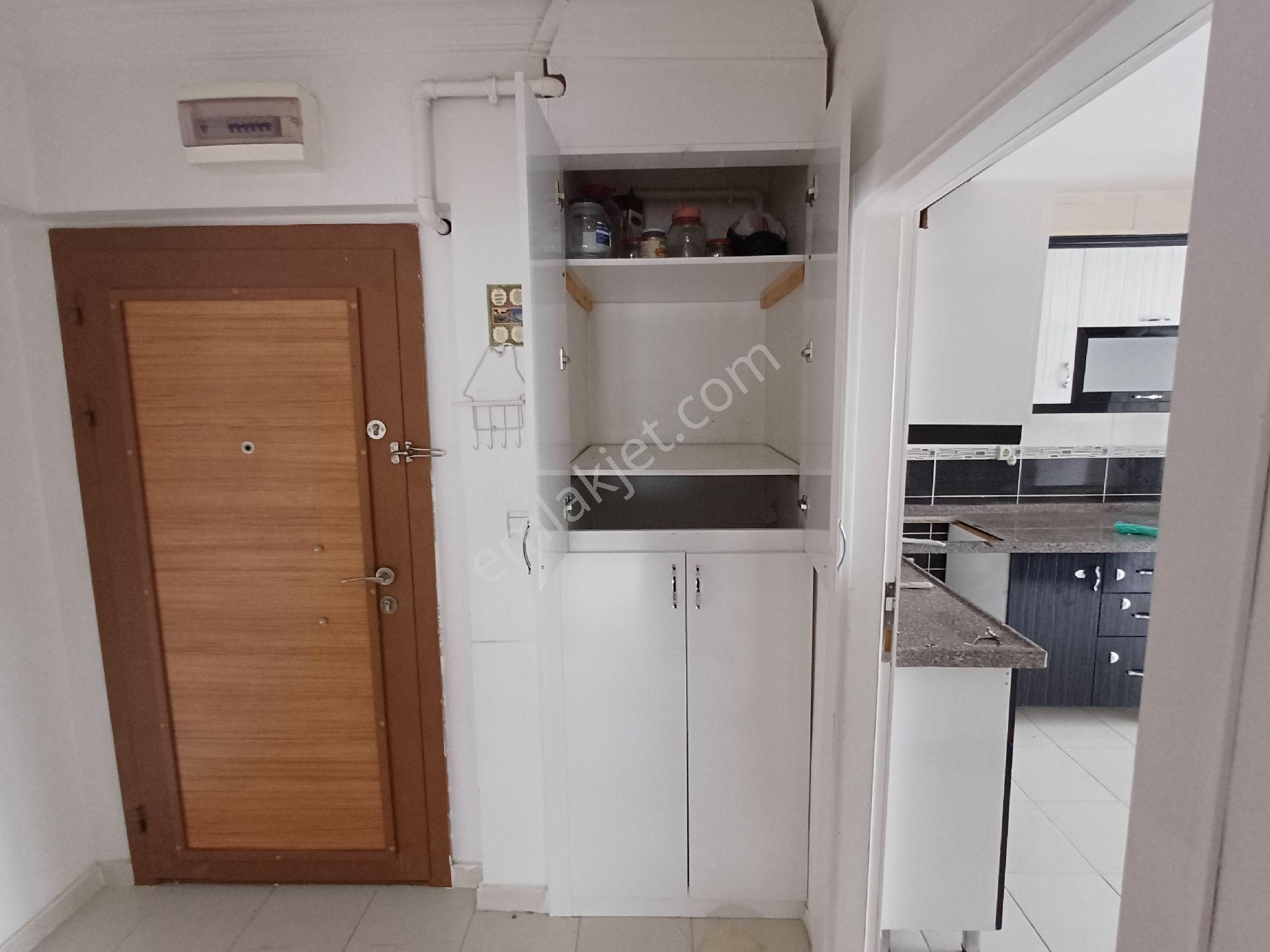 Kalekışladan Cadde Yakını Asansörlü Yalıtımlı Satılık 3+1 Daire - Görsel 24