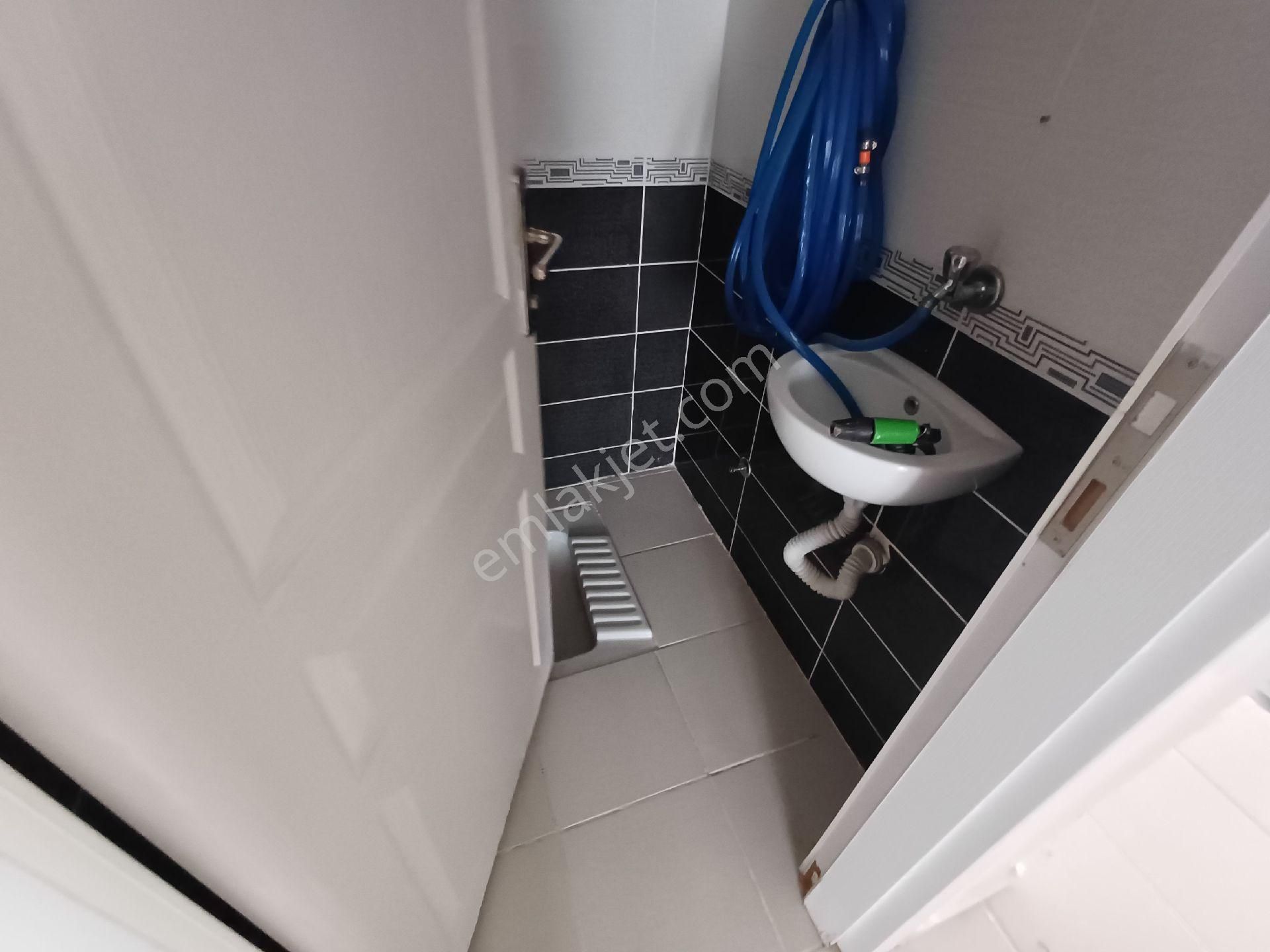 Kalekışladan Cadde Yakını Asansörlü Yalıtımlı Satılık 3+1 Daire - Görsel 23