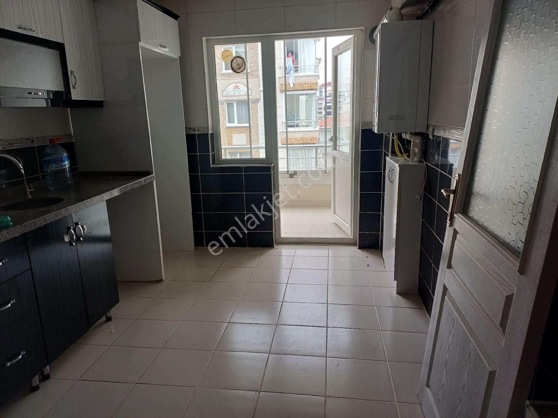 Kalekışladan Cadde Yakını Asansörlü Yalıtımlı Satılık 3+1 Daire - Görsel 9