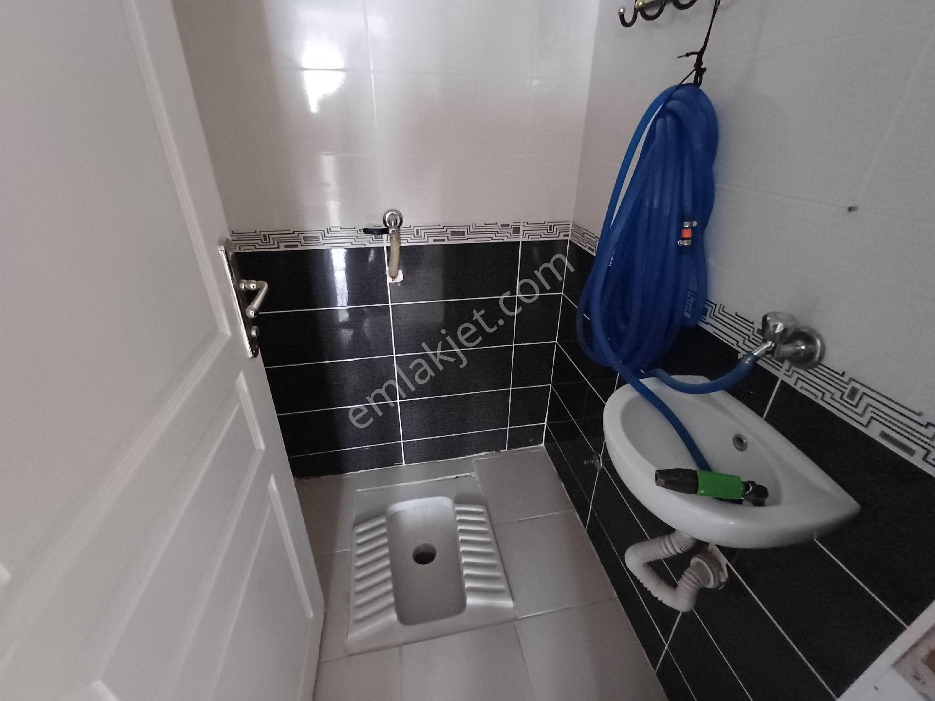 Kalekışladan Cadde Yakını Asansörlü Yalıtımlı Satılık 3+1 Daire - Görsel 22