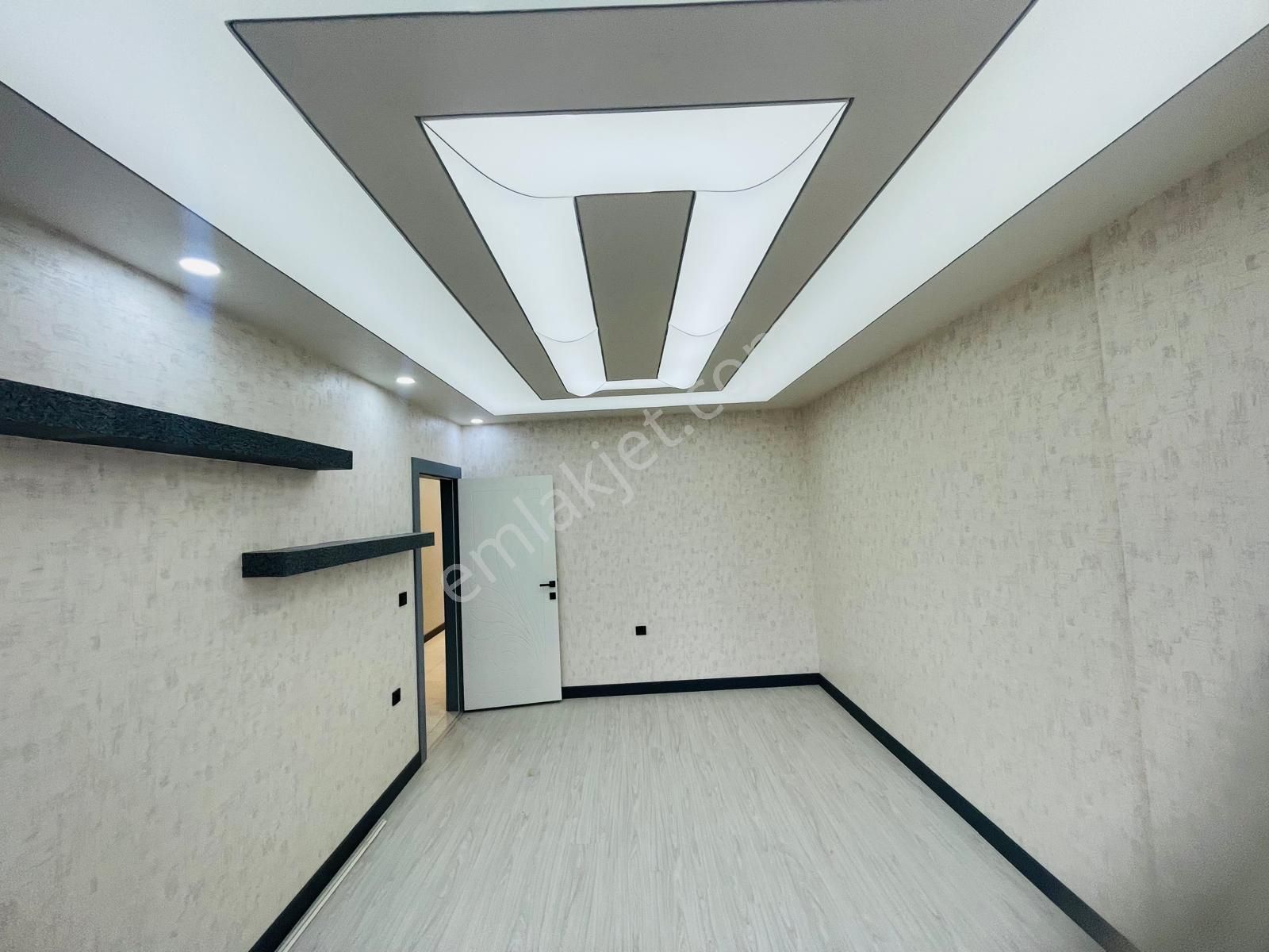 Öz Eda Dan Satılık 3+1 Süper Yapılı Daire Bağlum Karakaya Da - Görsel 17