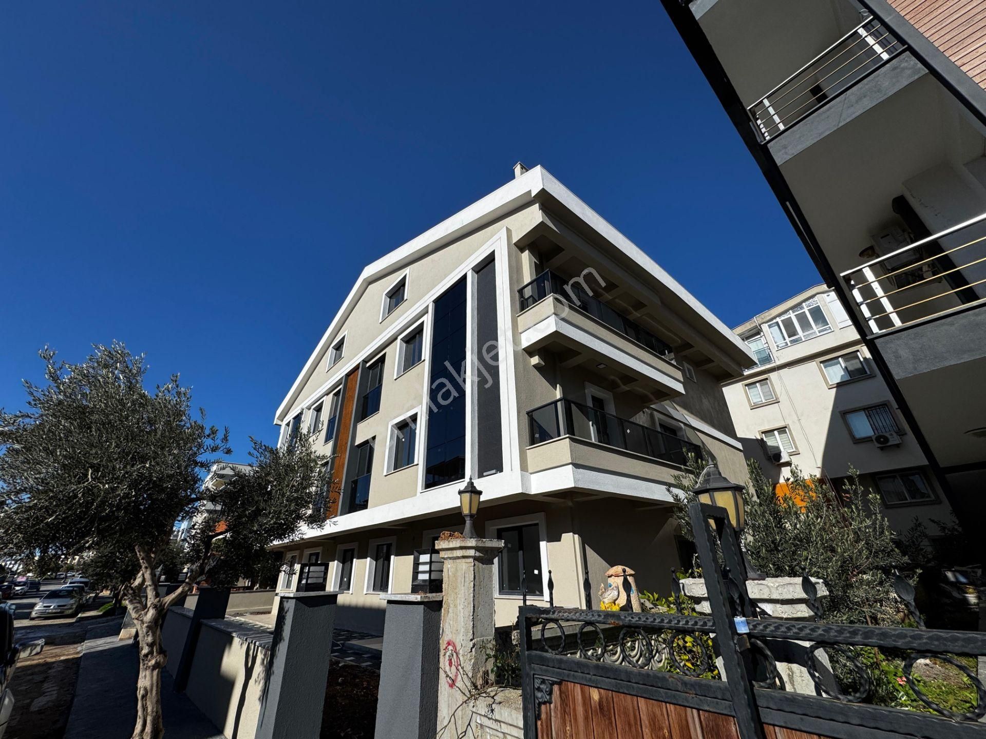 Cumhuriyet Mahallesi’nde Satılık 2+1 Sıfır Daire