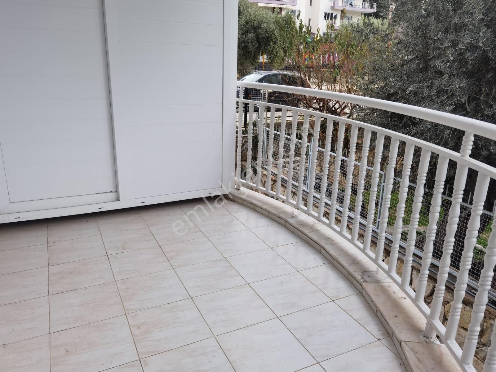 Ege Mahallesinde Doğalgazlı Havuzlu Sitede 3+1 Daire - Görsel 12