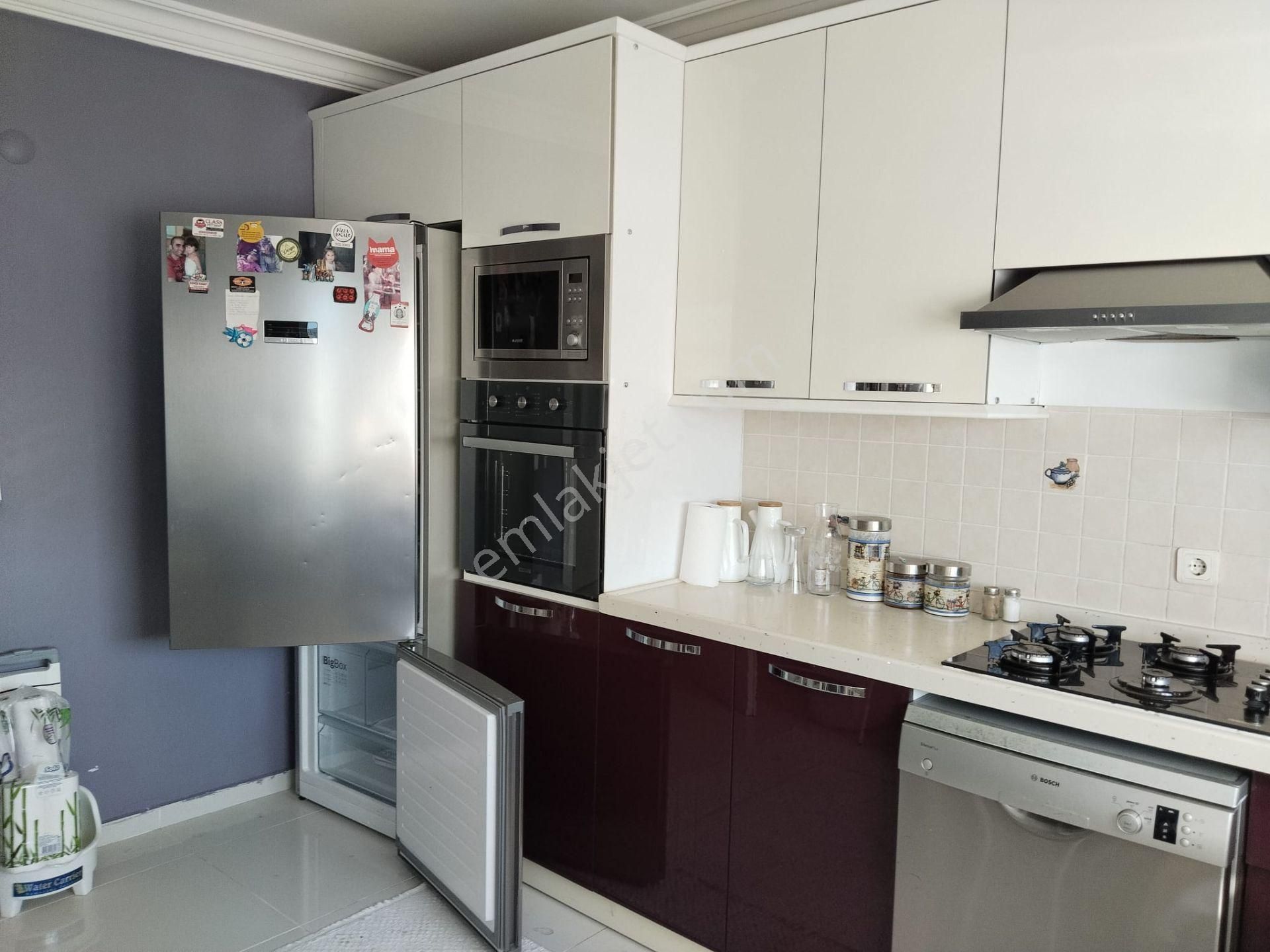 Ege Mahallesinde Doğalgazlı Havuzlu Sitede 3+1 Daire - Görsel 14