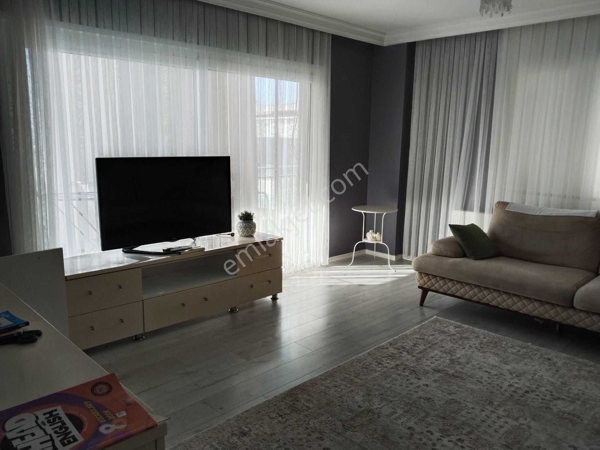 Ege Mahallesinde Doğalgazlı Havuzlu Sitede 3+1 Daire - Görsel 21