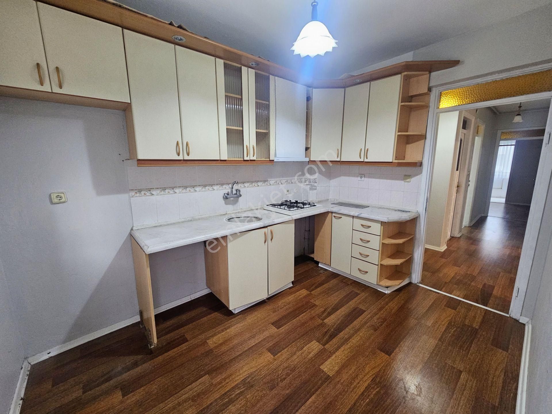 Bülent Ateşci'den Fatih Cad.üstünde Satılık 3+1 Daire - Görsel 3