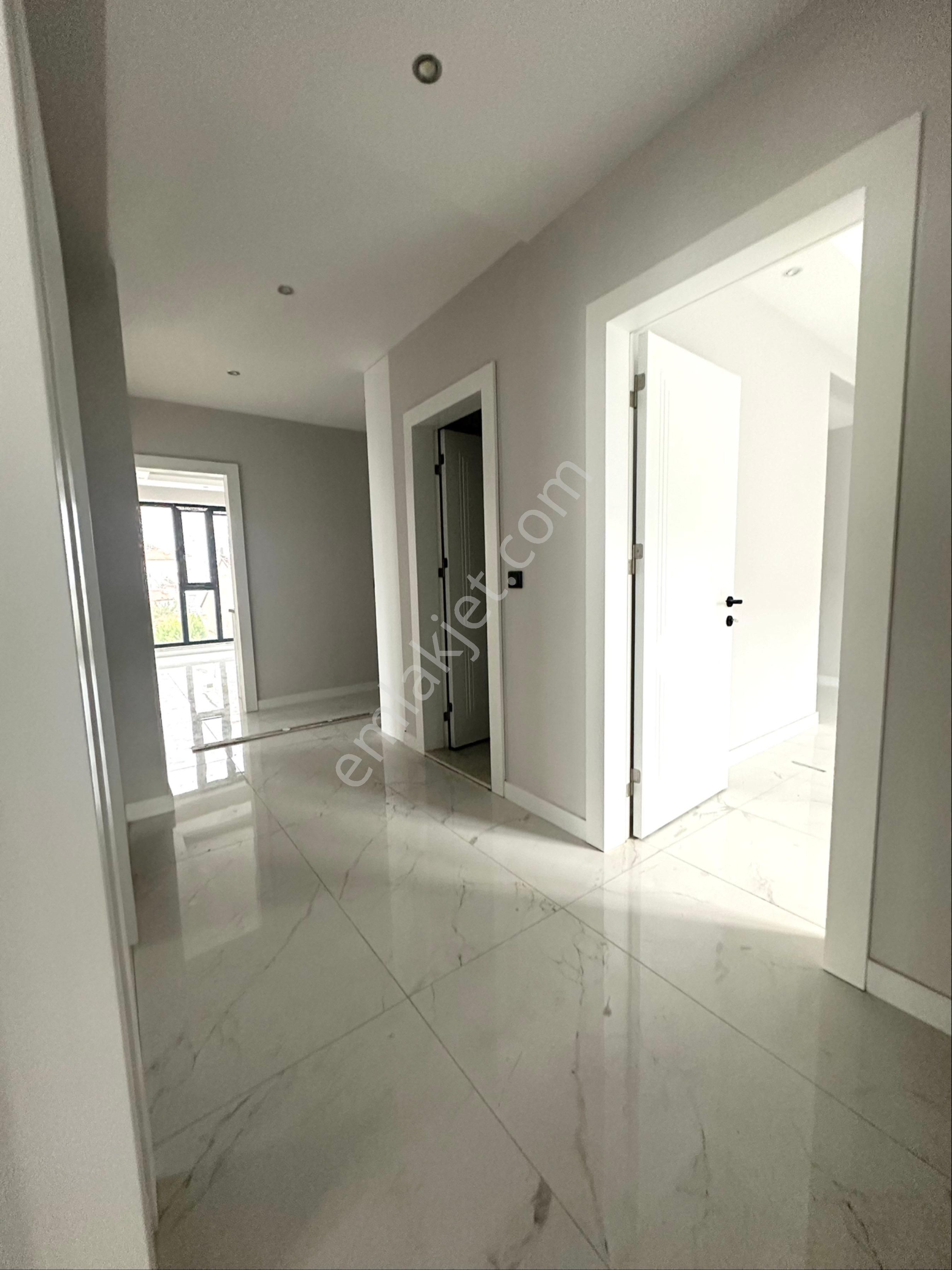 Karamanda Sıfır 145 M2 3+1 Arakat Satılık Daire - Görsel 12