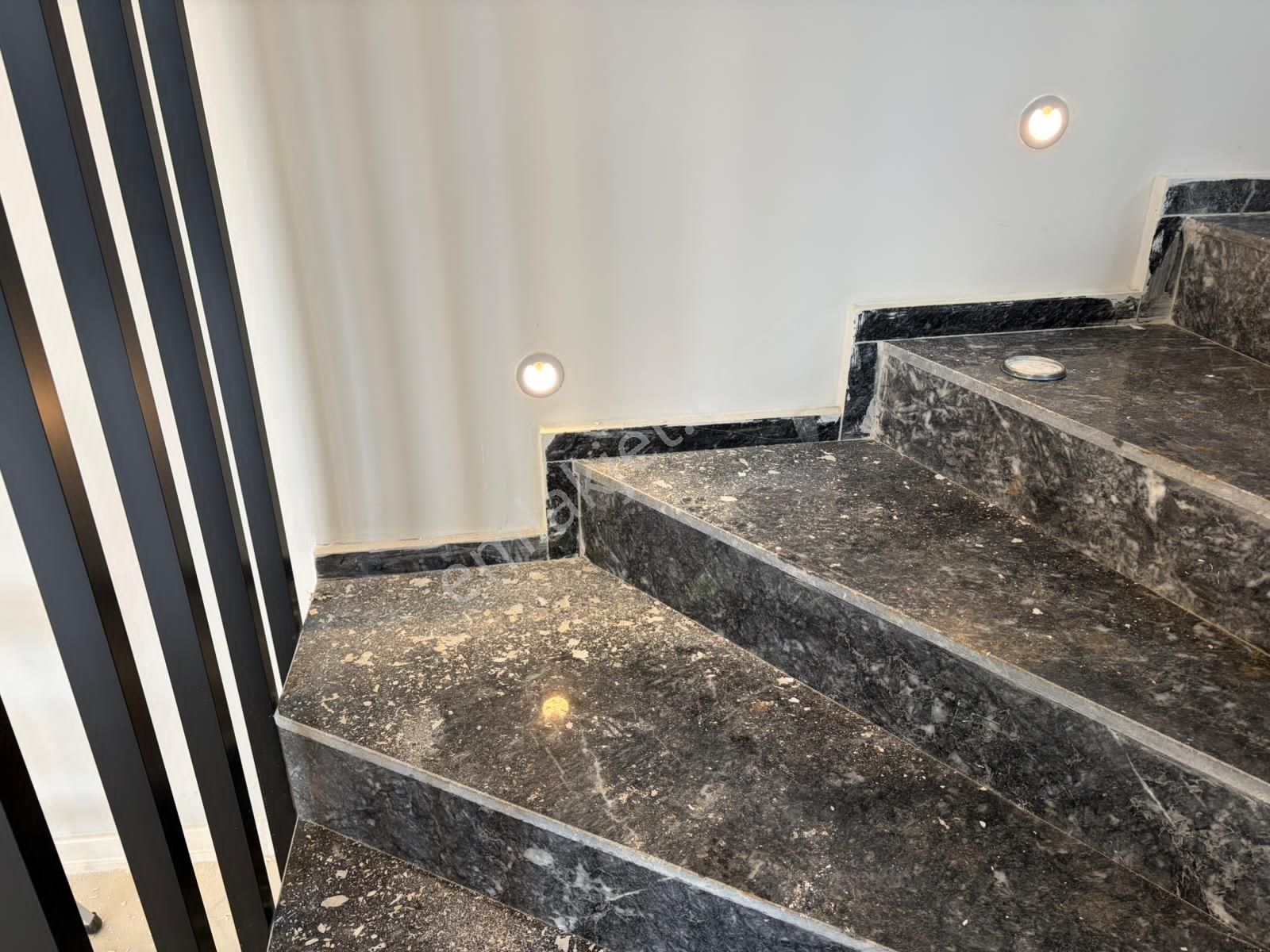 Denize 500 Metre Mesafede Ultra Lüks Hauzlu Villamız - Görsel 7