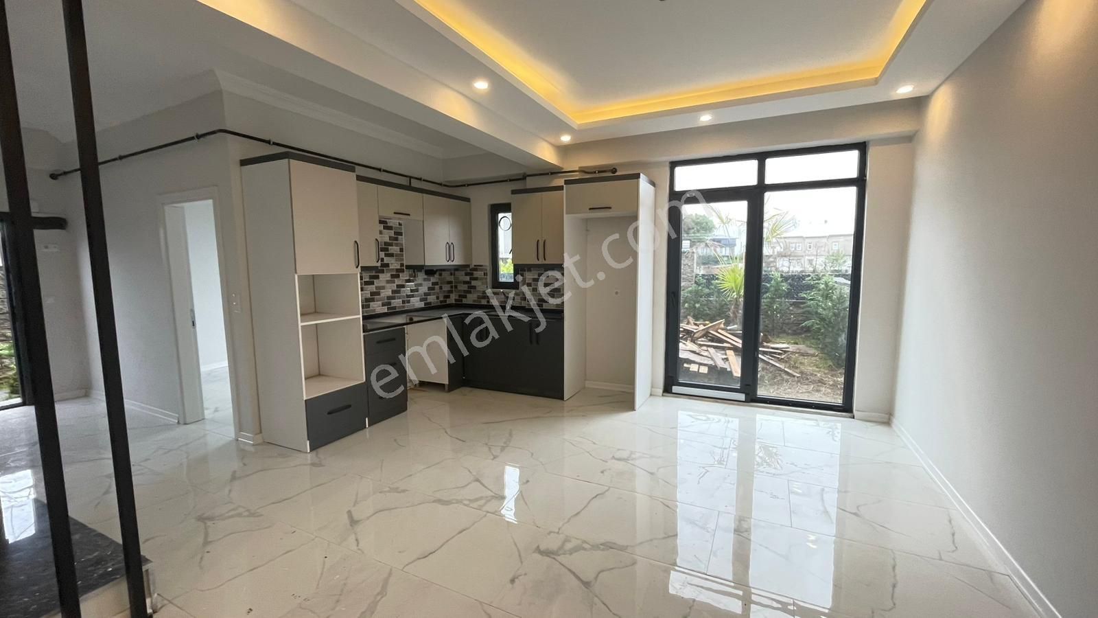 Denize 500 Metre Mesafede Ultra Lüks Hauzlu Villamız - Görsel 10