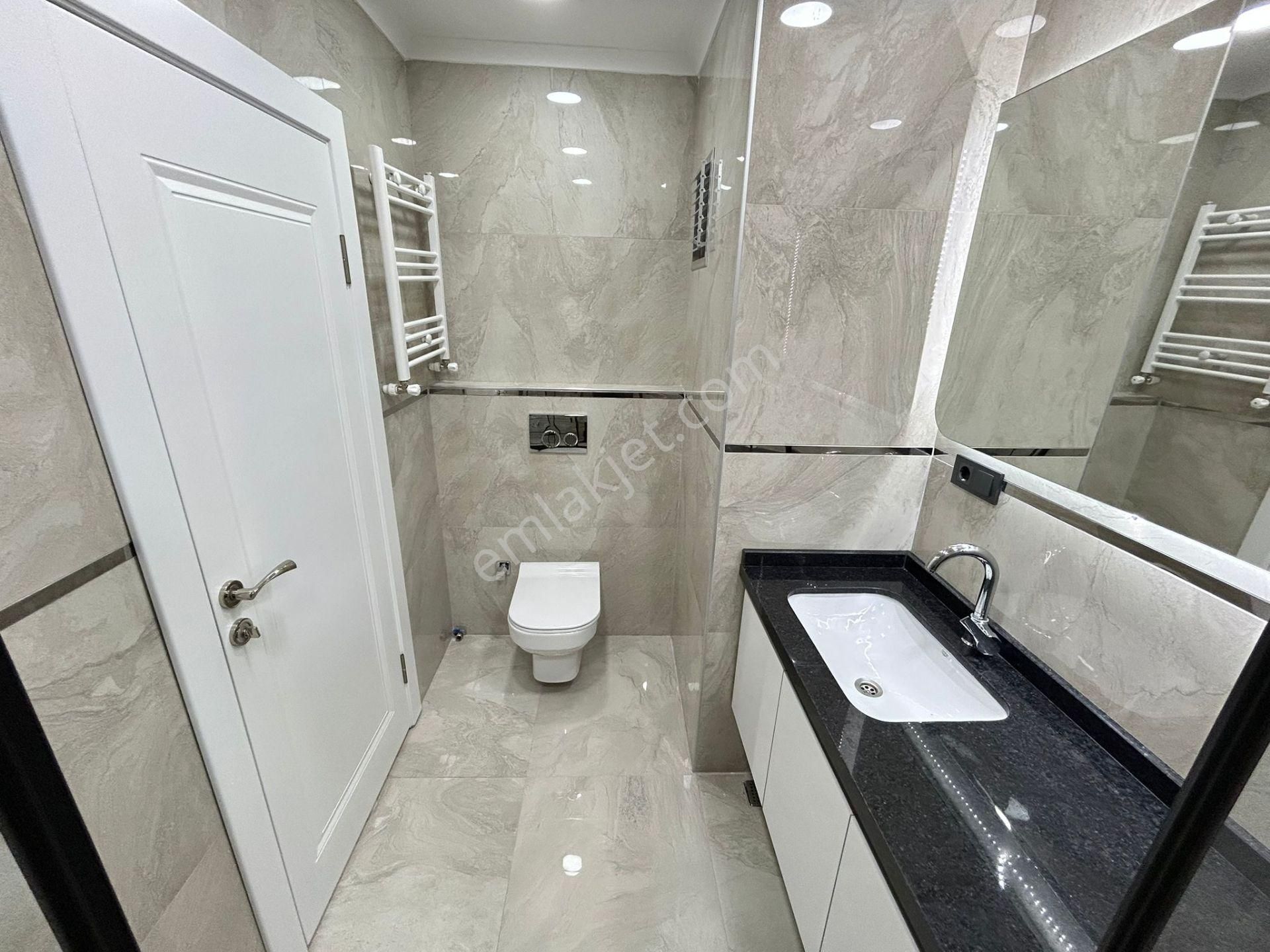 Taner'den Dikmen Caddesinde 4+1 Çift Banyolu Asansörlü Ön Lüks - Görsel 7