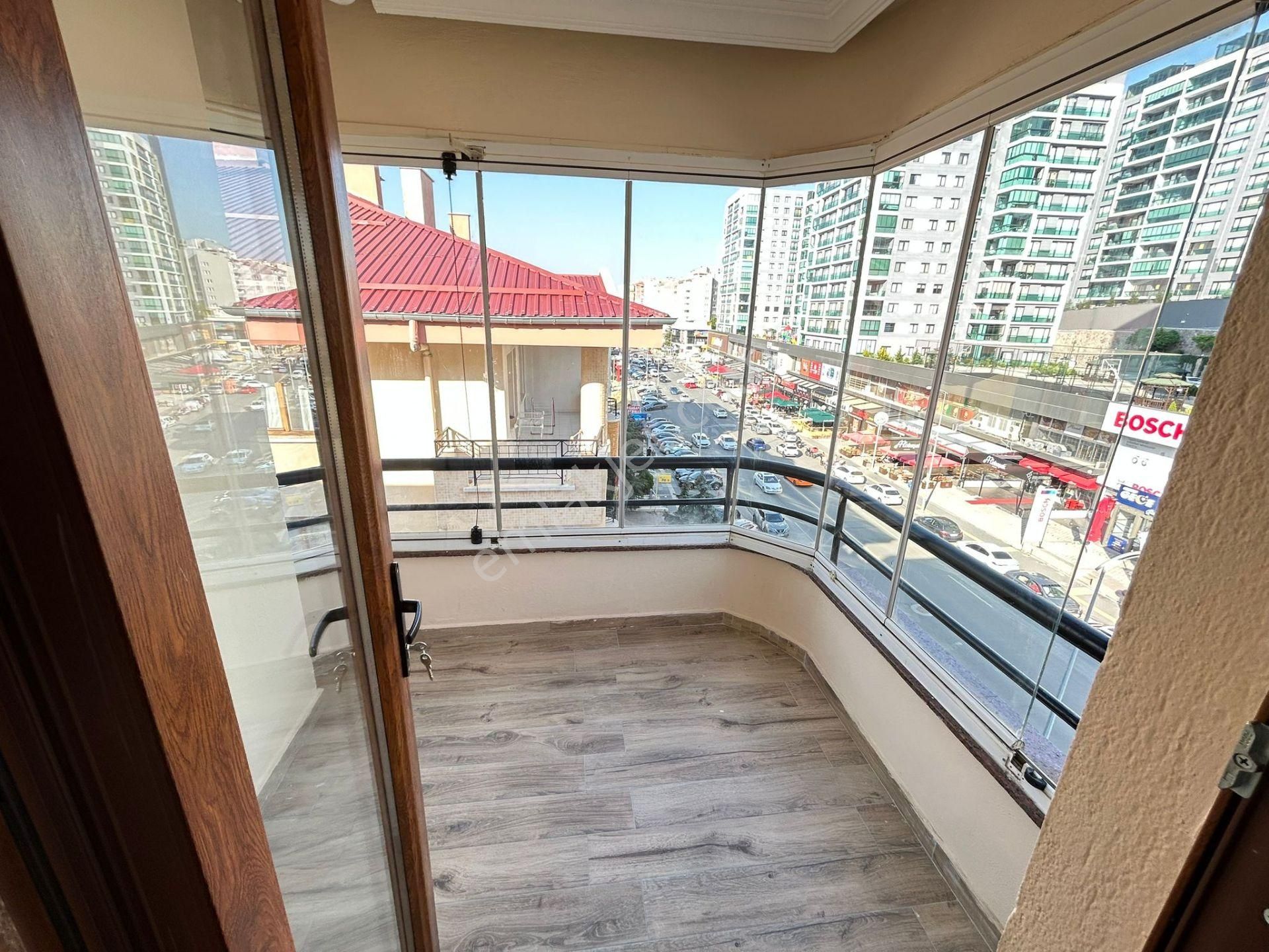 Taner'den Dikmen Caddesinde 4+1 Çift Banyolu Asansörlü Ön Lüks - Görsel 13